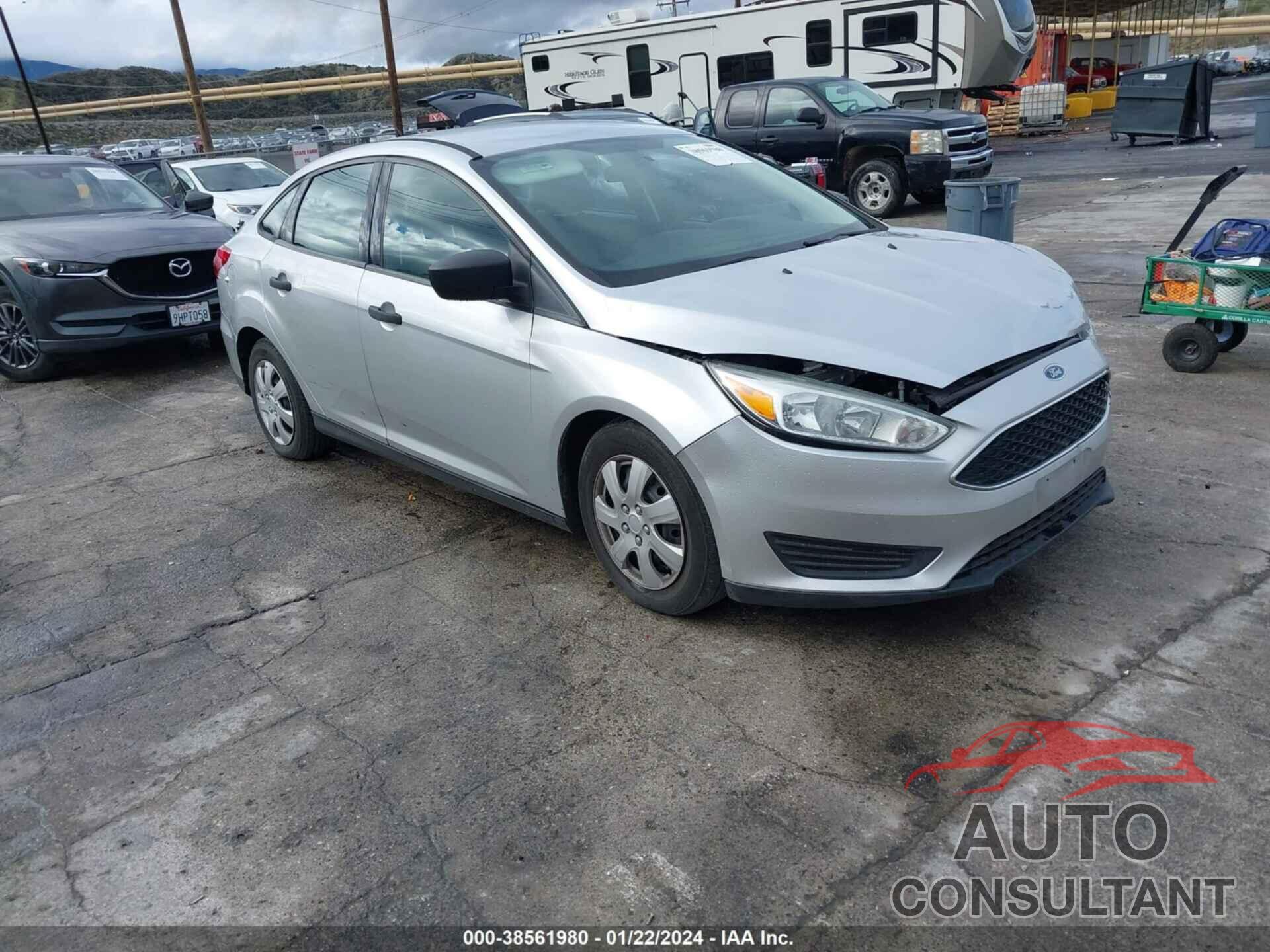 FORD FOCUS 2017 - 1FADP3E21HL245656