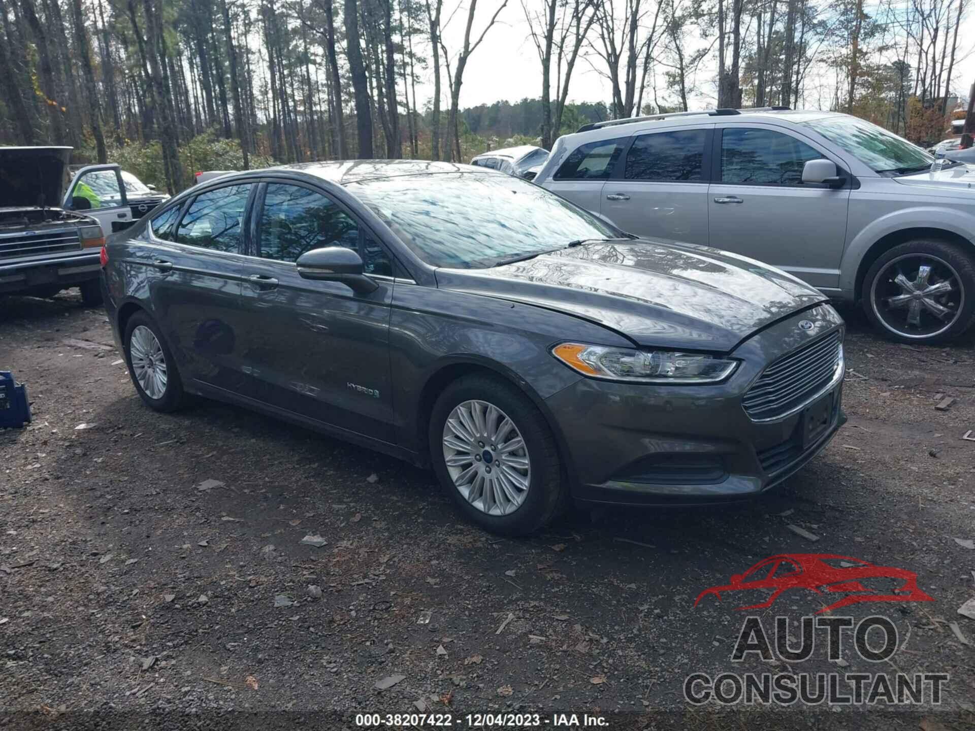 FORD FUSION HYBRID 2016 - 3FA6P0LU1GR368577