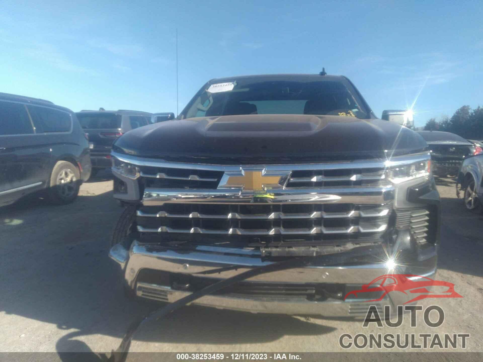 CHEVROLET SILVERADO 1500 2023 - 1GCUDGED6PZ112172