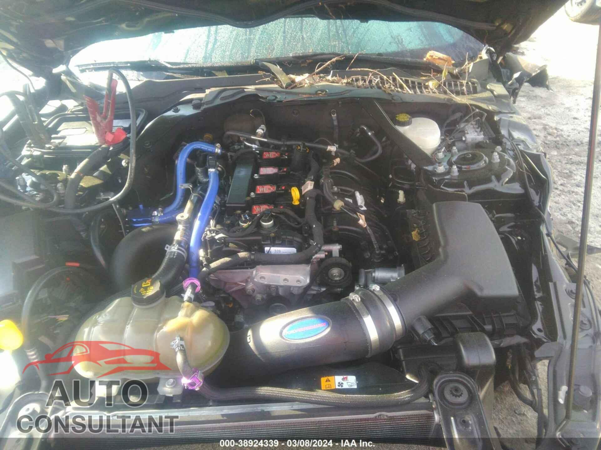 FORD MUSTANG 2016 - 1FATP8UH5G5331134
