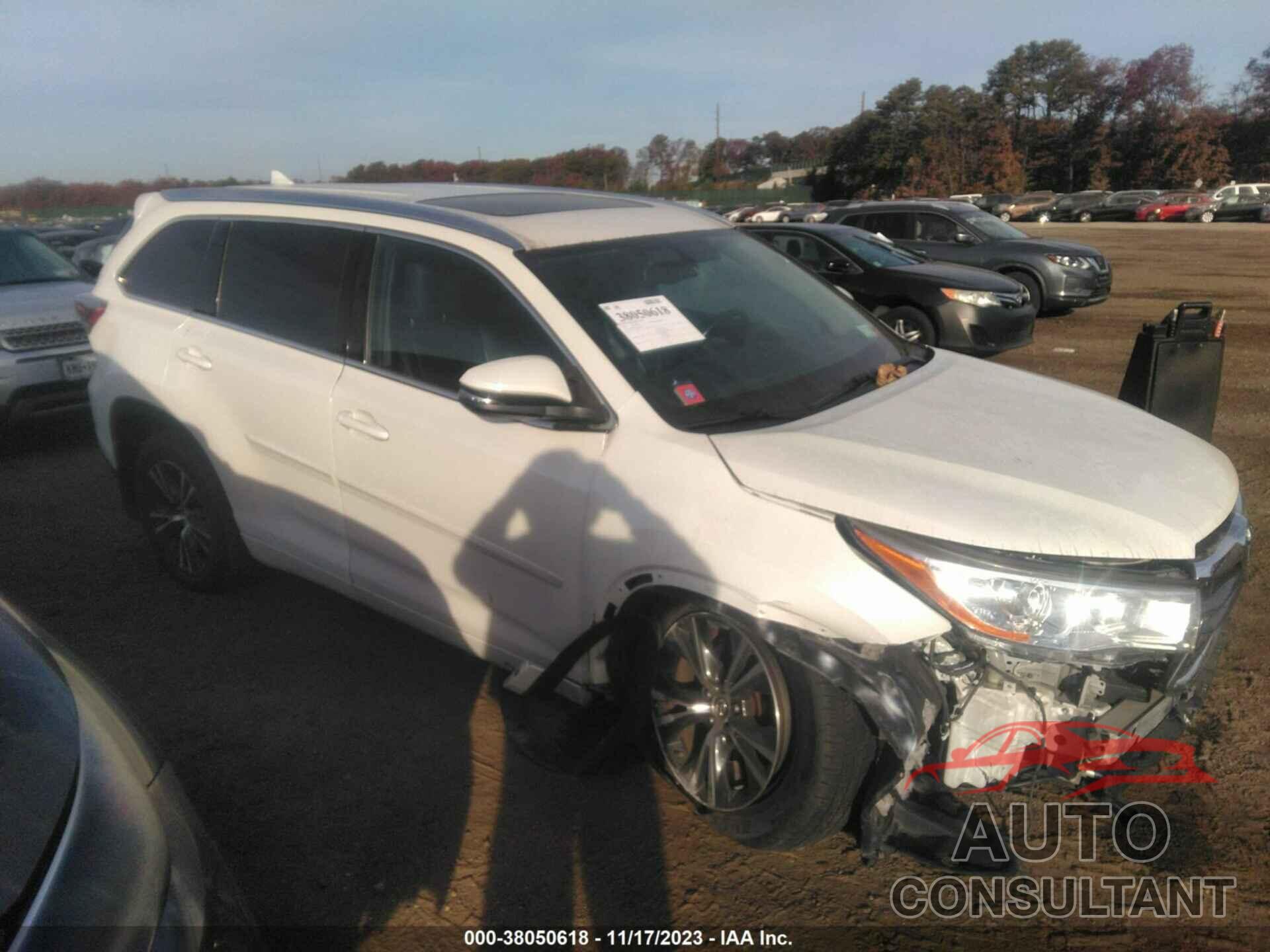 TOYOTA HIGHLANDER 2016 - 5TDJKRFH3GS228839