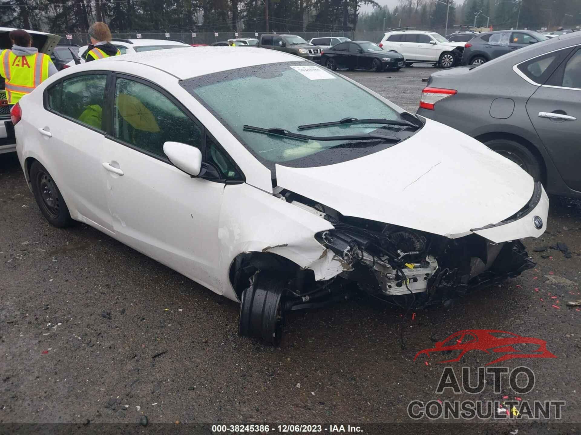 KIA FORTE 2016 - KNAFK4A62G5582384