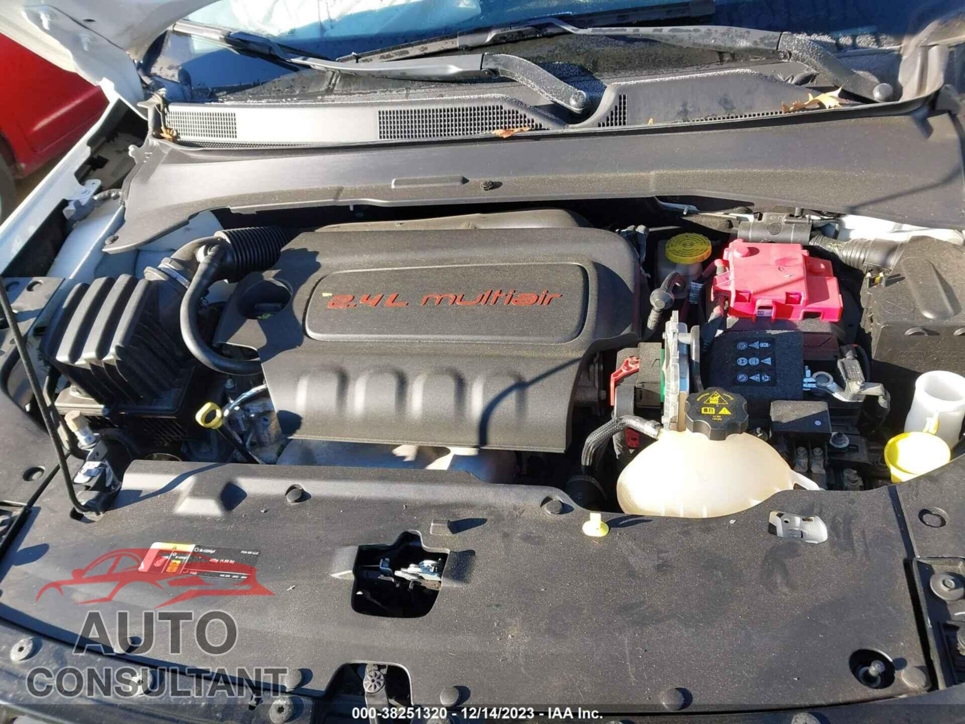 JEEP COMPASS 2020 - 3C4NJDCBXLT200219