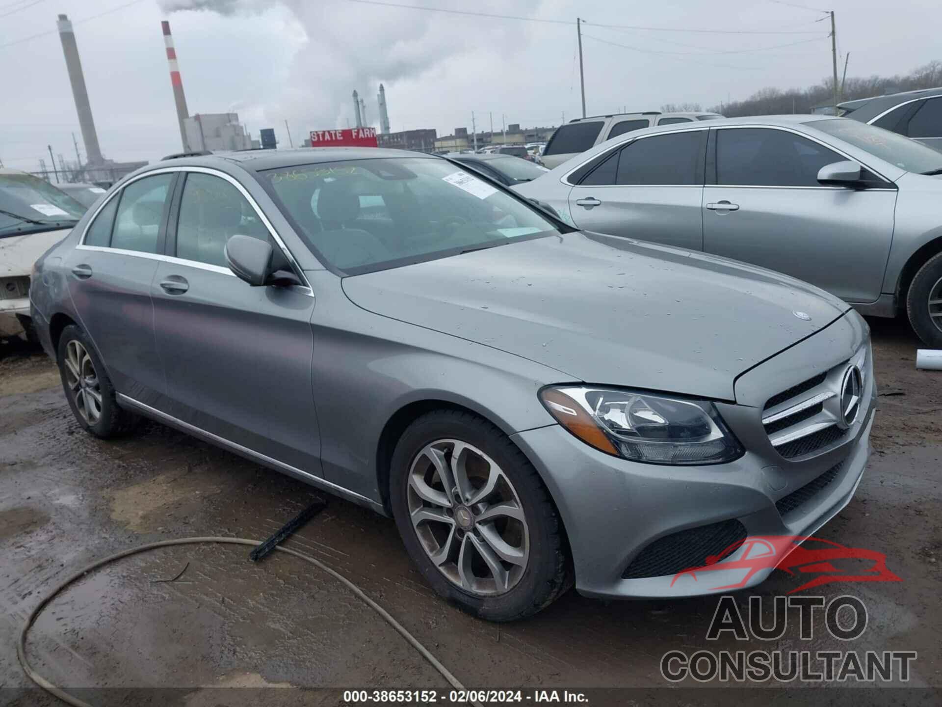 MERCEDES-BENZ C 300 2016 - 55SWF4KB2GU142701