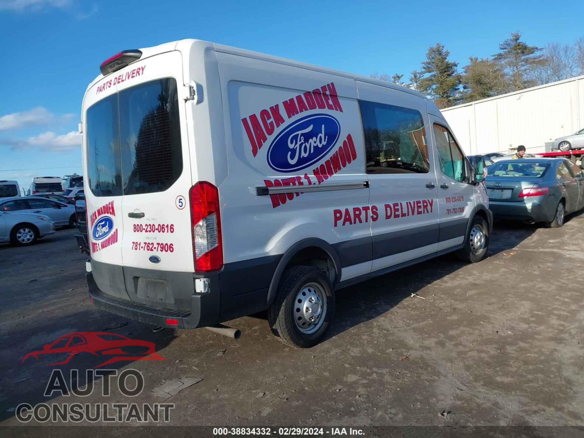 FORD TRANSIT 2023 - 1FTBR2C84PKA15398