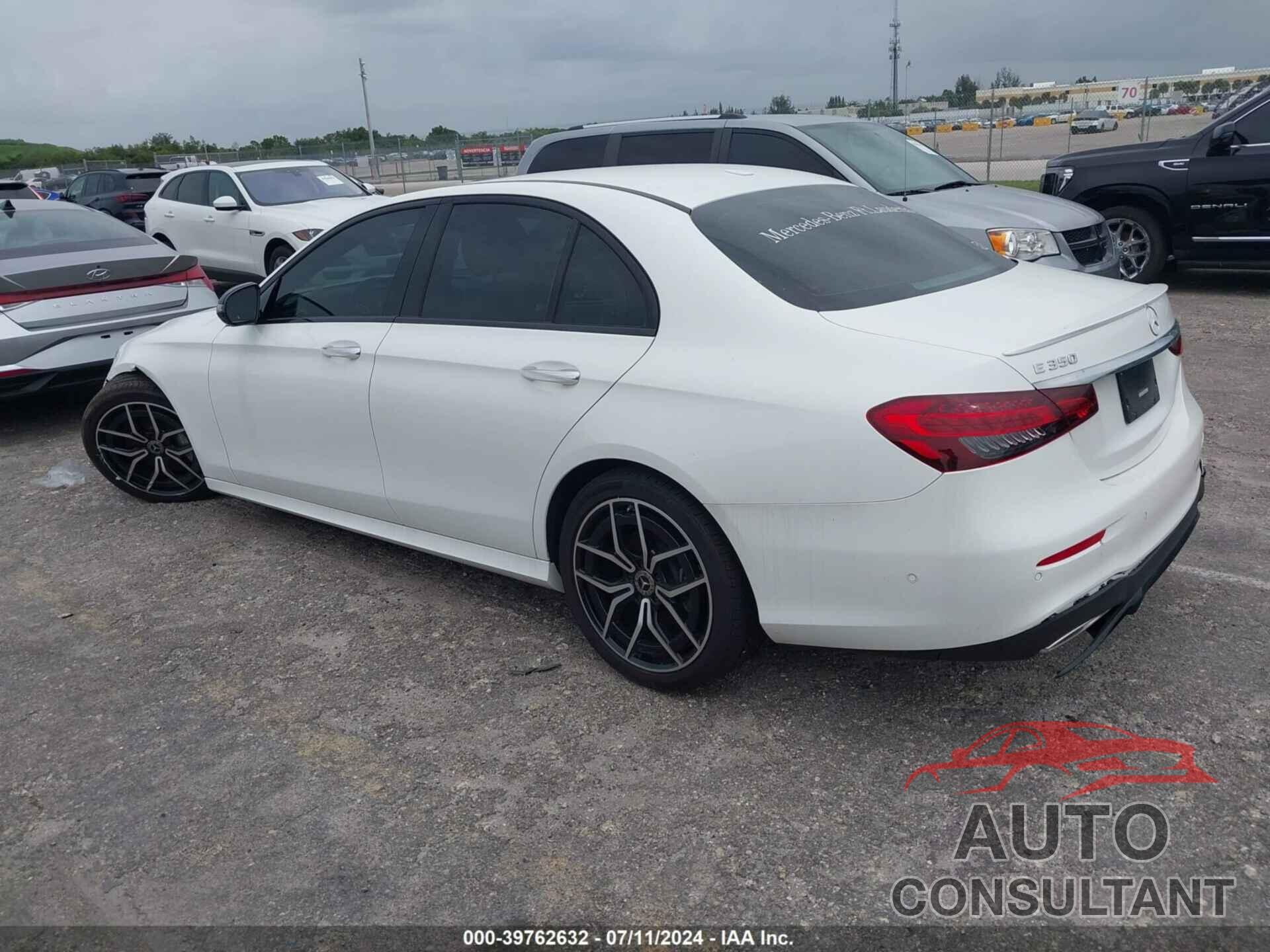MERCEDES-BENZ E 350 2023 - W1KZF8DB2PB141253