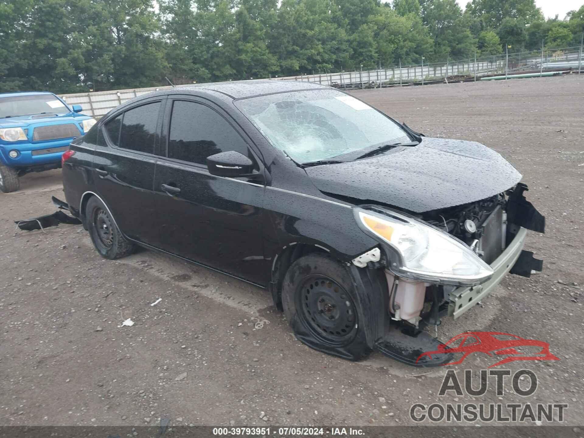 NISSAN VERSA 2017 - 3N1CN7AP9HL872763