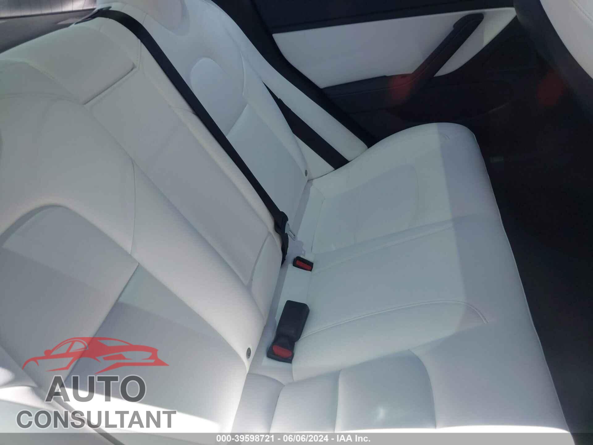TESLA MODEL 3 2021 - 5YJ3E1EC2MF936331