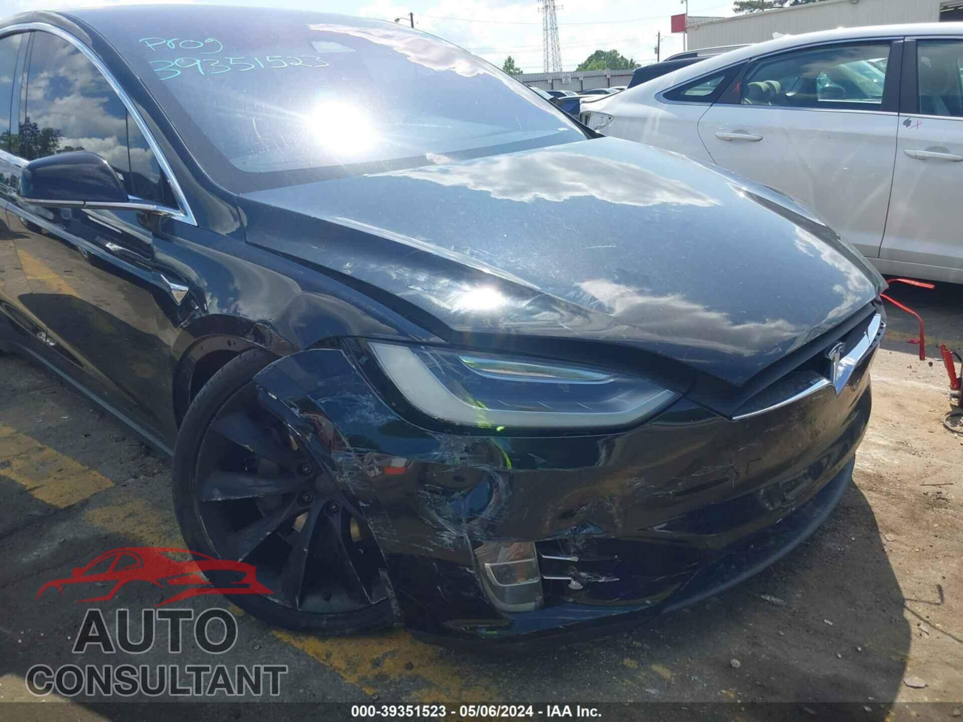TESLA MODEL X 2017 - 5YJXCAE2XHF040475