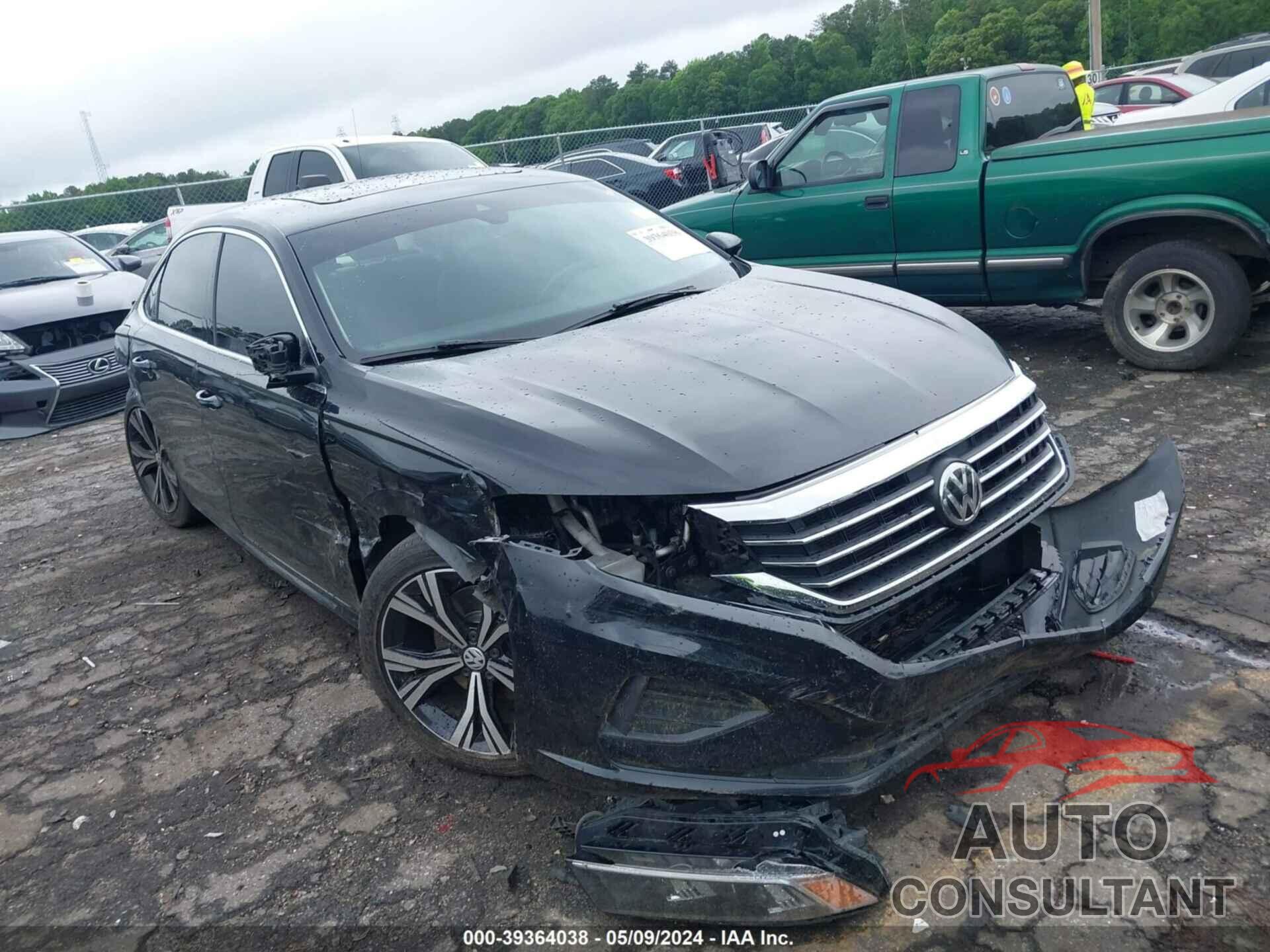 VOLKSWAGEN PASSAT 2021 - 1VWSA7A31MC007449