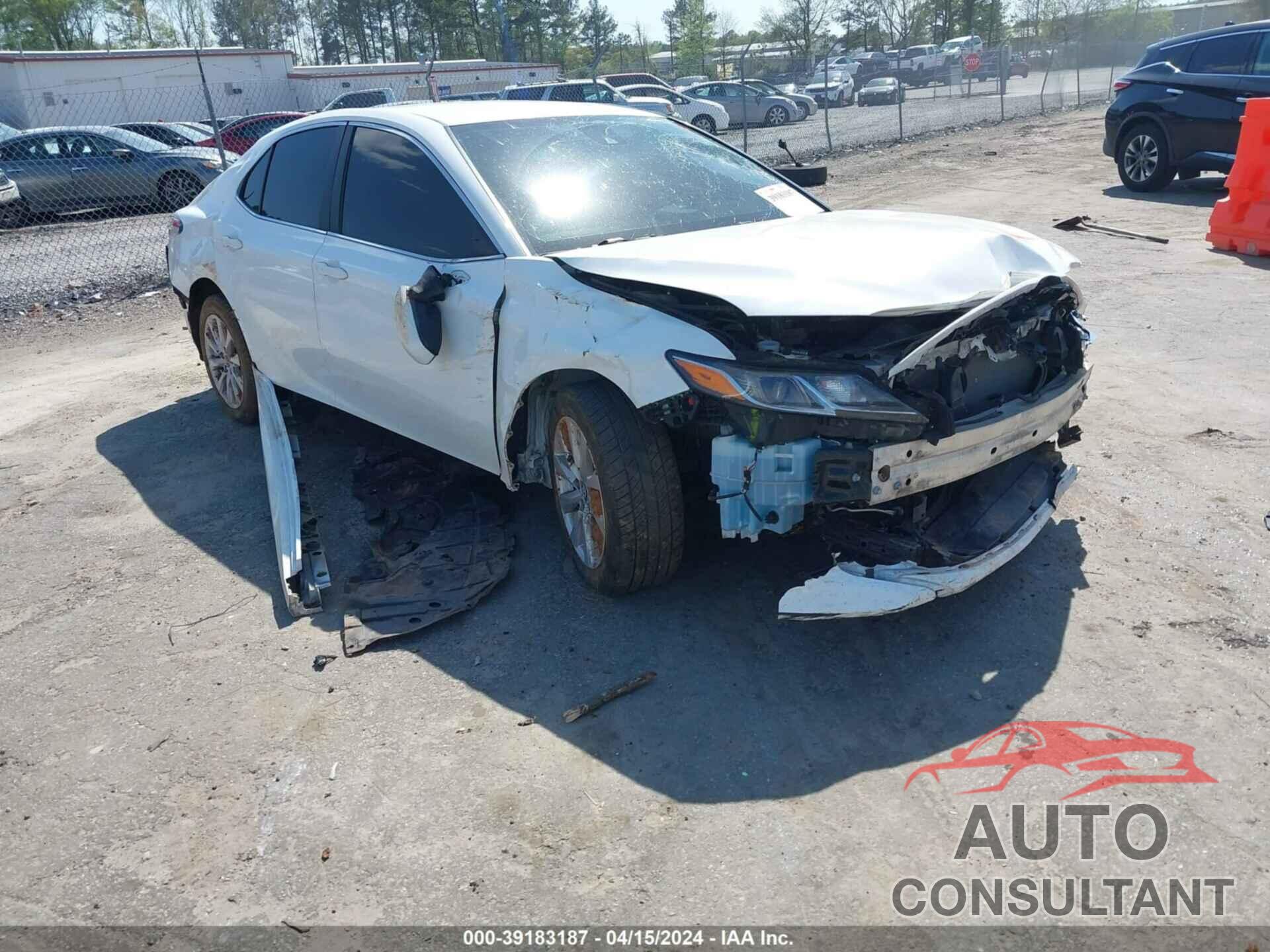 TOYOTA CAMRY 2020 - 4T1C11AK2LU334264