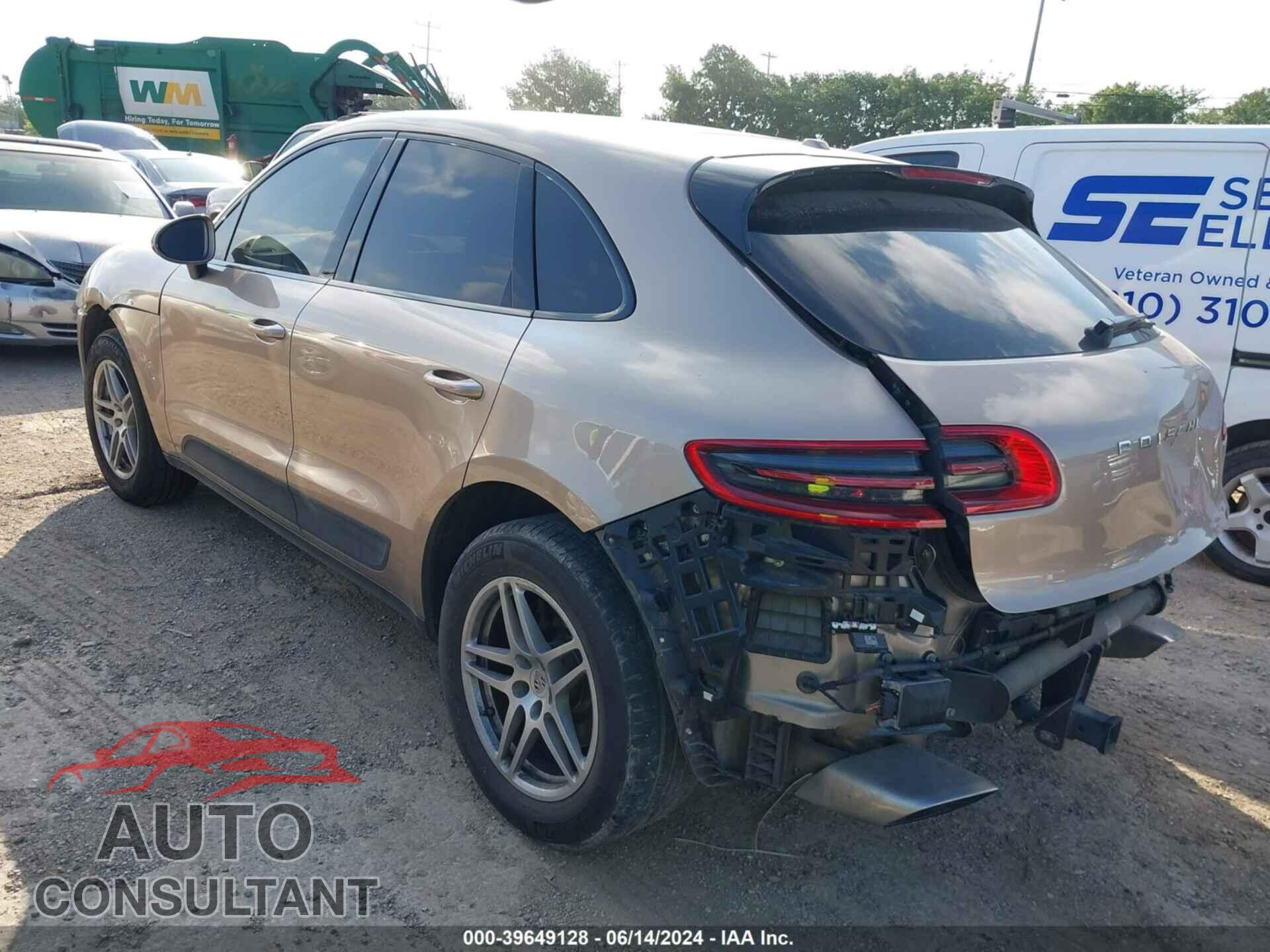 PORSCHE MACAN 2017 - WP1AA2A52HLB06871