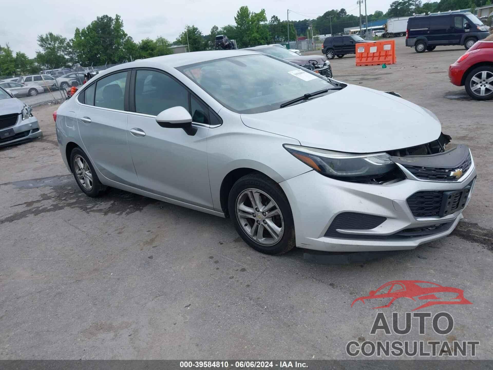 CHEVROLET CRUZE 2017 - 1G1BE5SM4H7277107