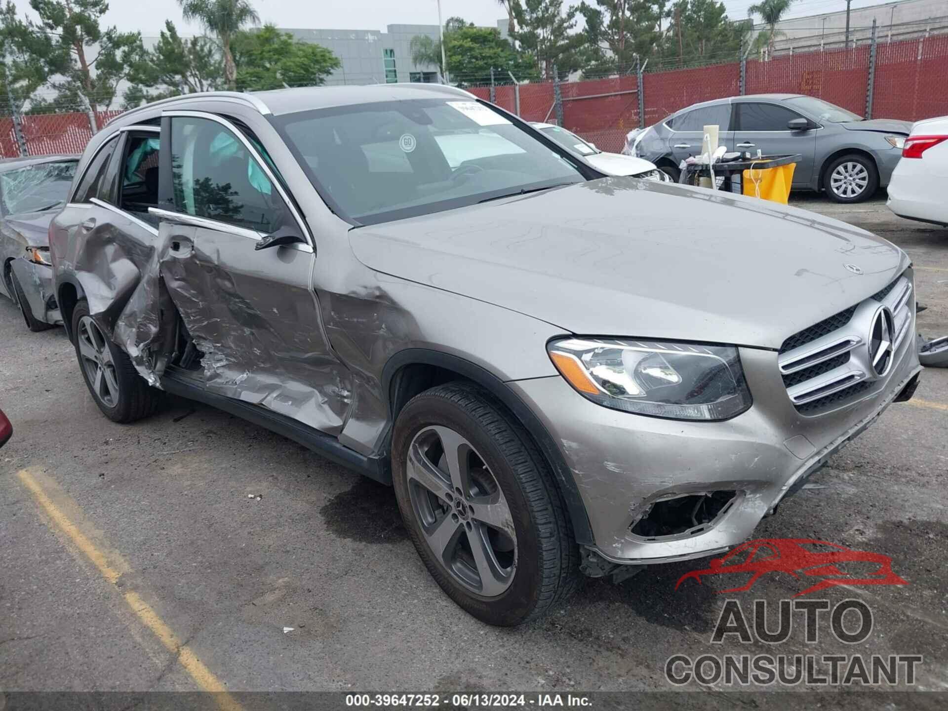 MERCEDES-BENZ GLC 300 2019 - WDC0G4JB4KV178190