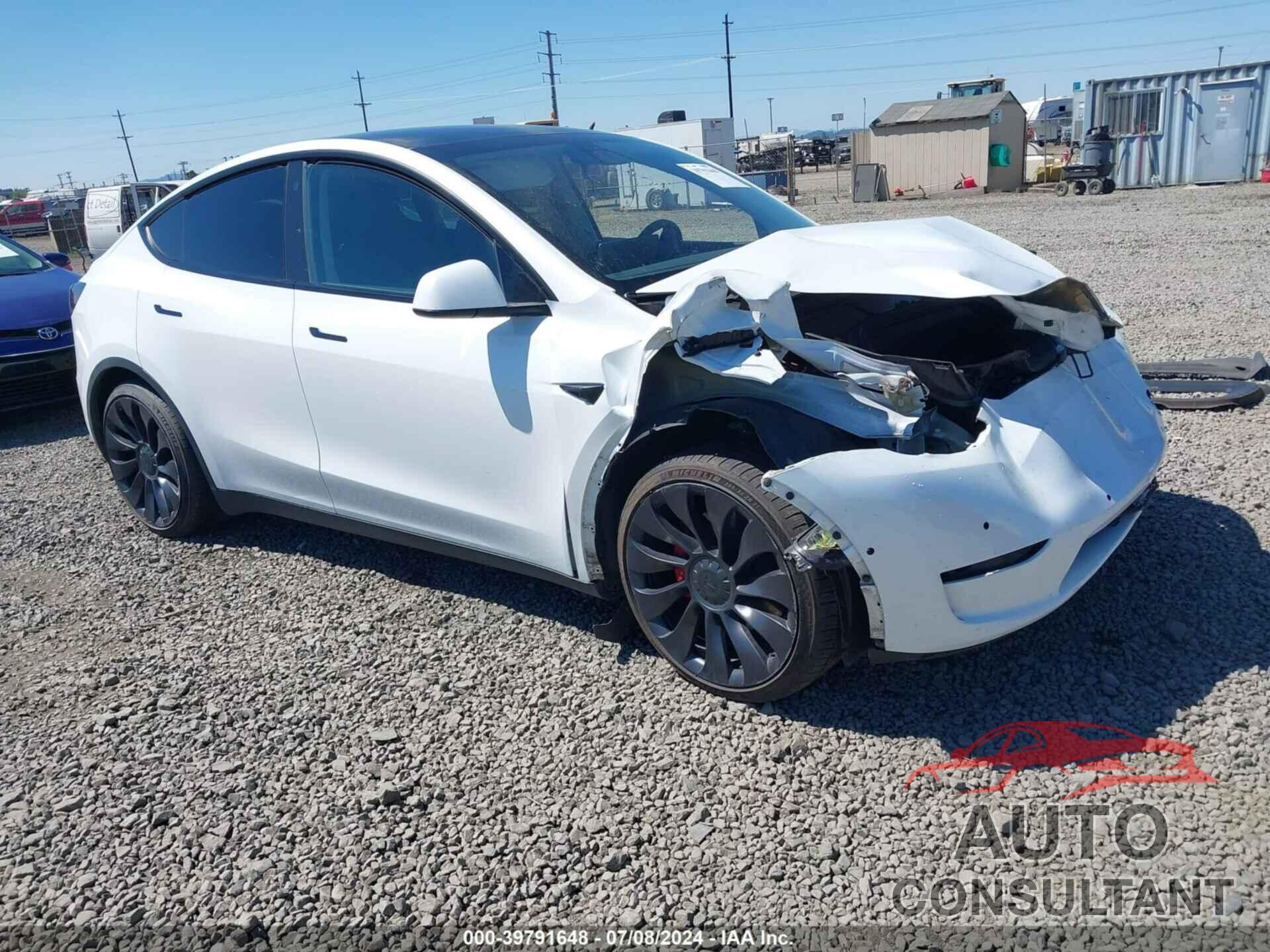 TESLA MODEL Y 2022 - 7SAYGDEF5NF551703