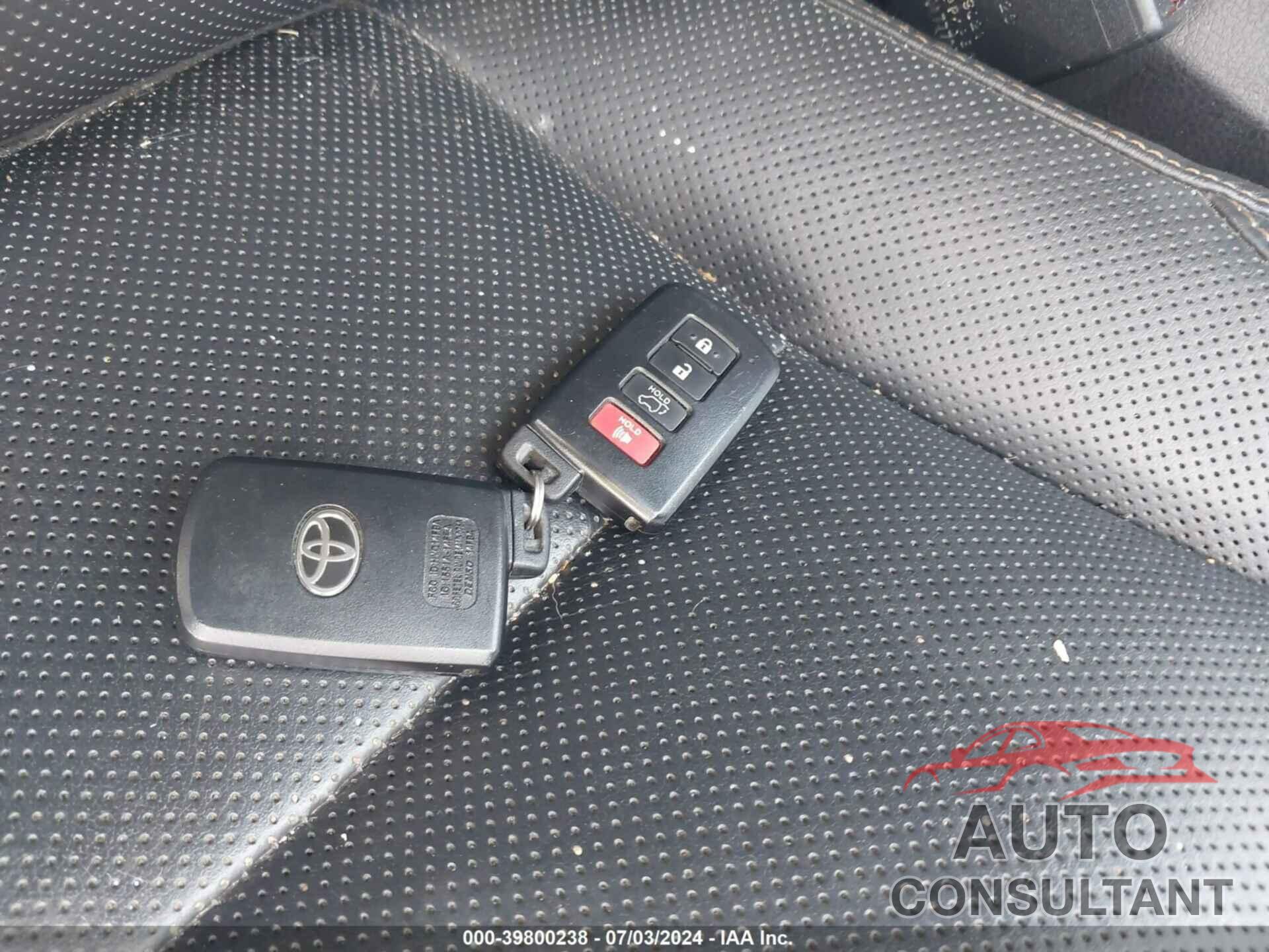 TOYOTA HIGHLANDER 2019 - 5TDDZRFH6KS925410