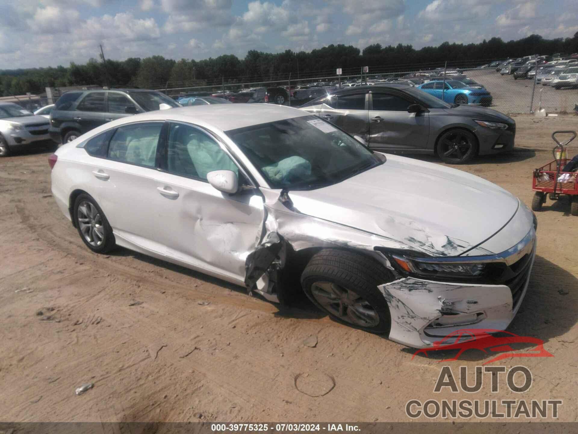 HONDA ACCORD 2018 - 1HGCV1F11JA017407