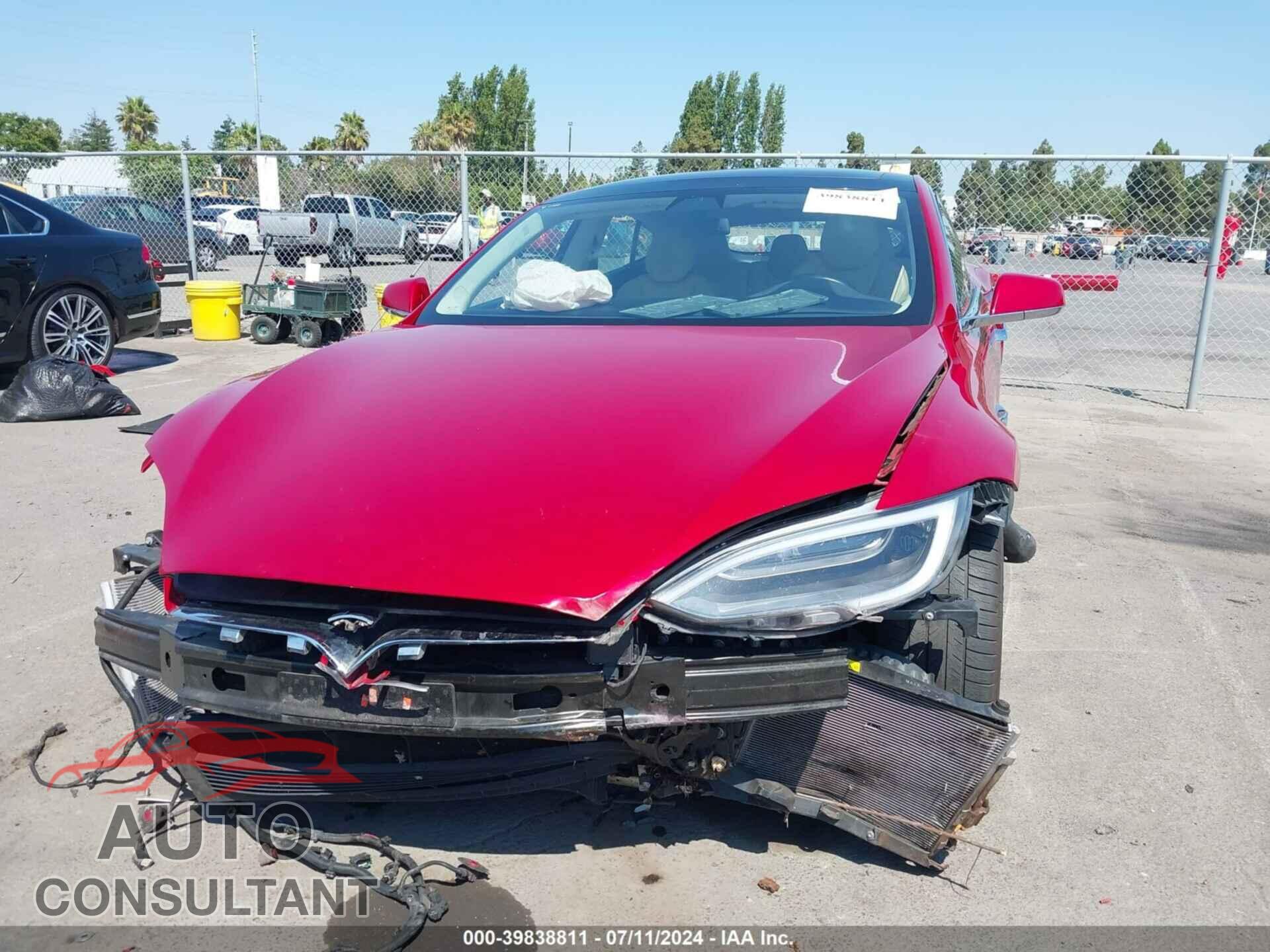 TESLA MODEL S 2017 - 5YJSA1E20HF189512