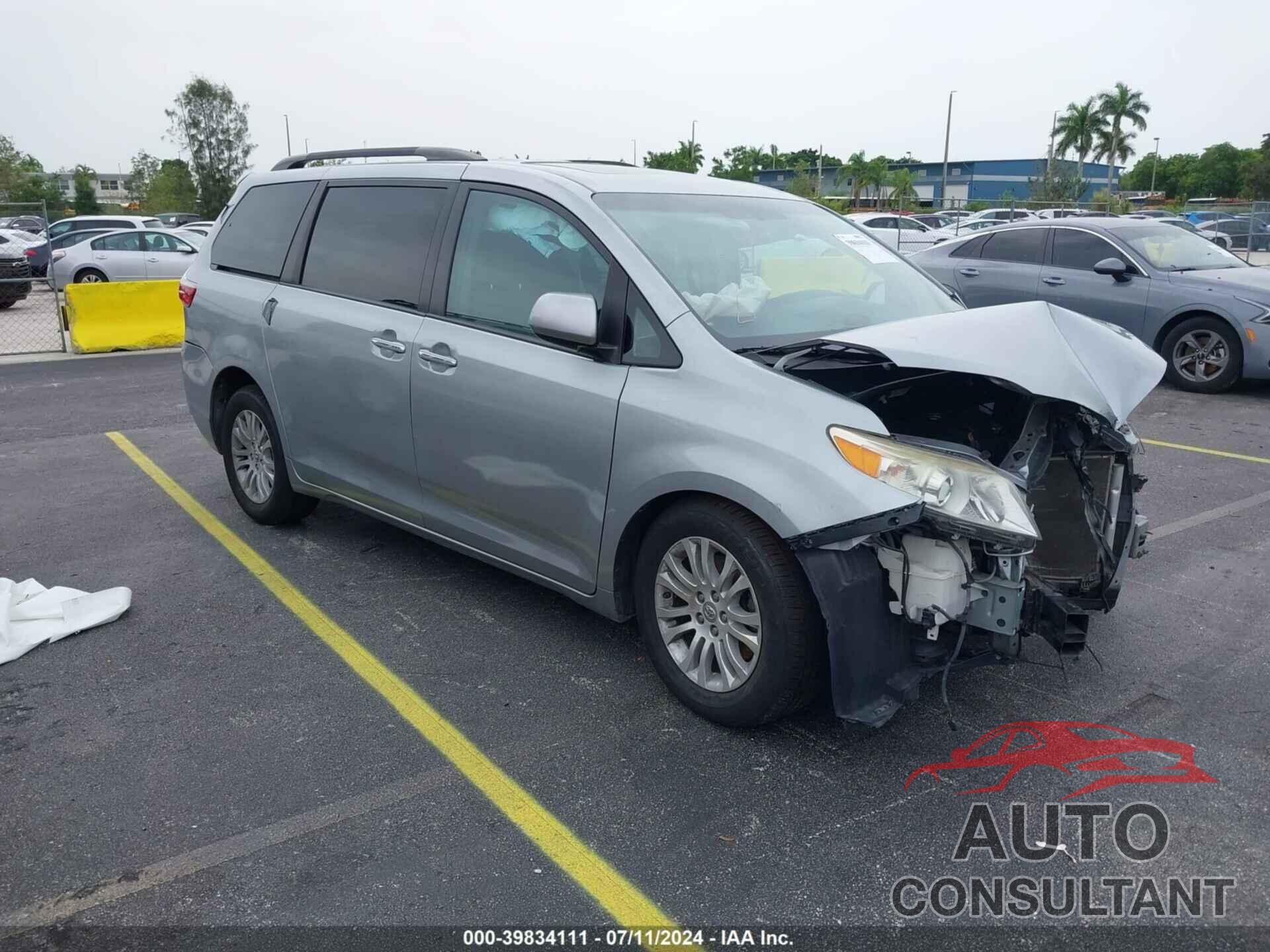 TOYOTA SIENNA 2017 - 5TDYZ3DC9HS835909