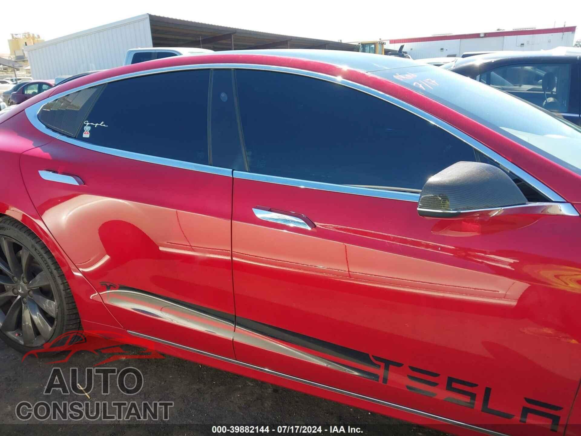 TESLA MODEL S 2017 - 5YJSA1E25HF234072