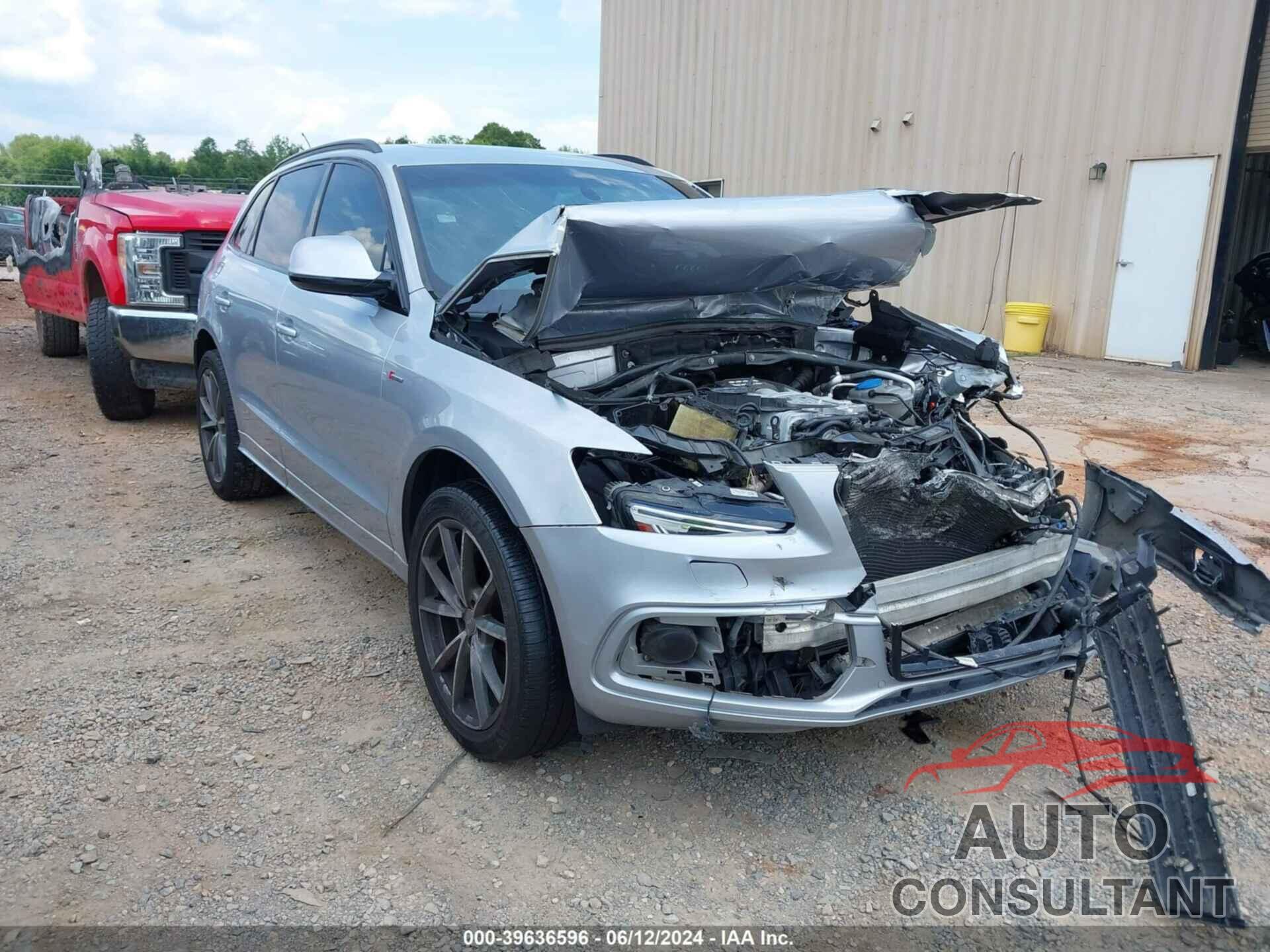 AUDI SQ5 2016 - WA1CCAFPXGA019197