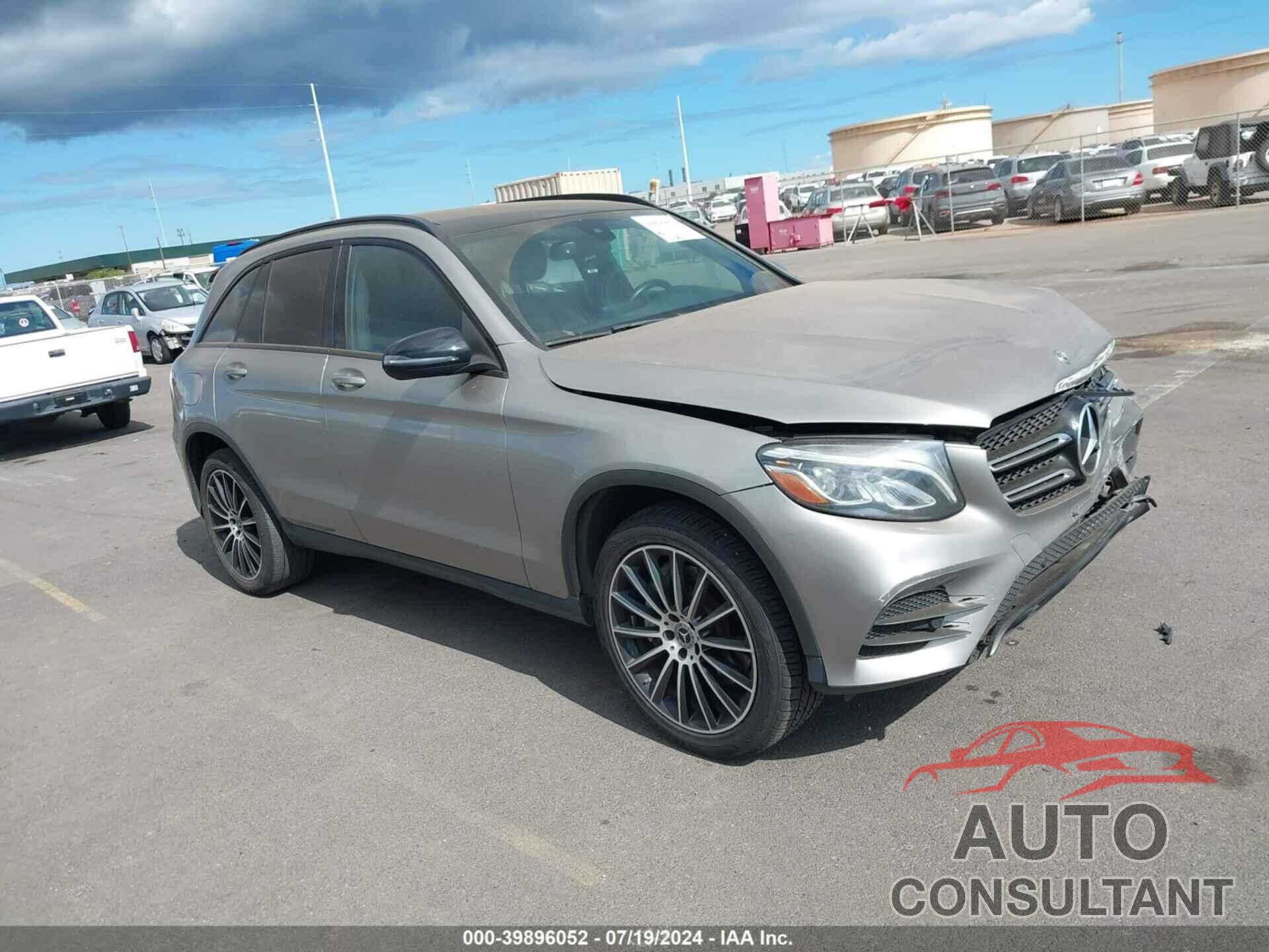 MERCEDES-BENZ GLC 300 2019 - WDC0G4JB8KV168326