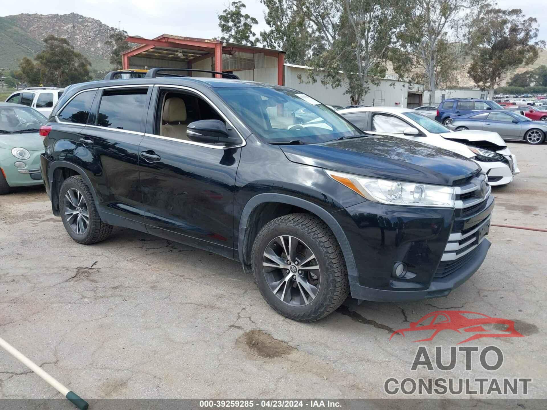 TOYOTA HIGHLANDER 2017 - 5TDZZRFHXHS221743