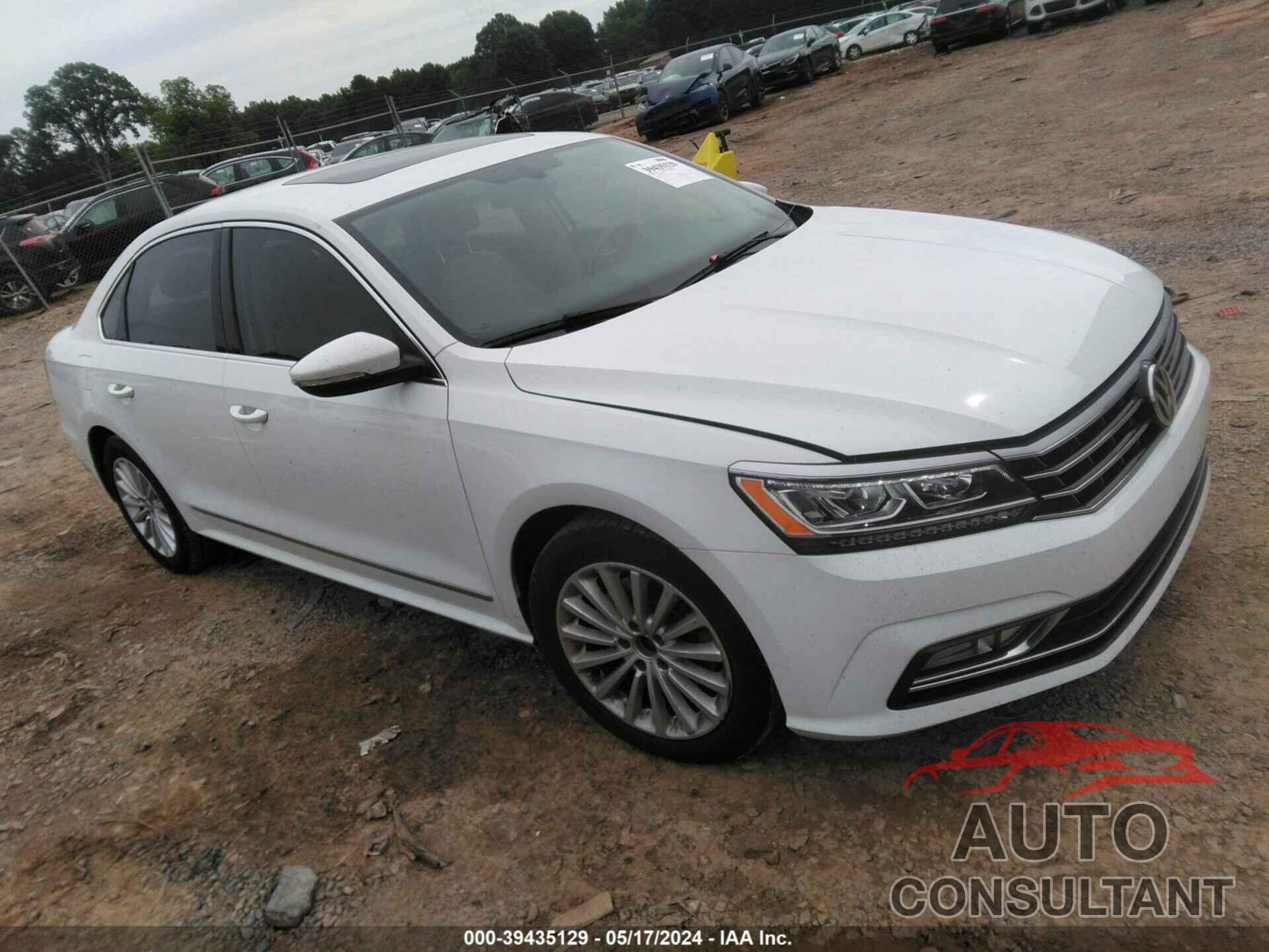 VOLKSWAGEN PASSAT 2016 - 1VWBT7A32GC069103