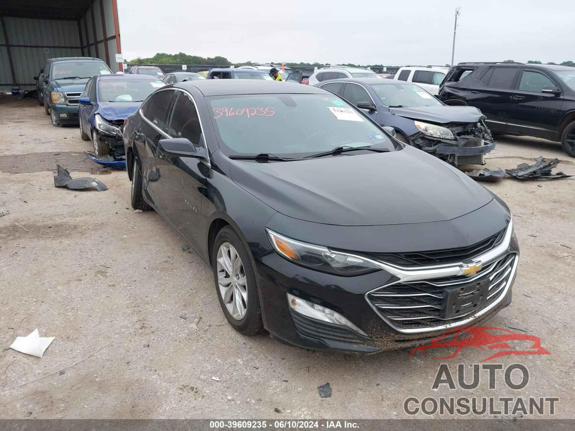 CHEVROLET MALIBU 2019 - 1G1ZD5ST7KF115476