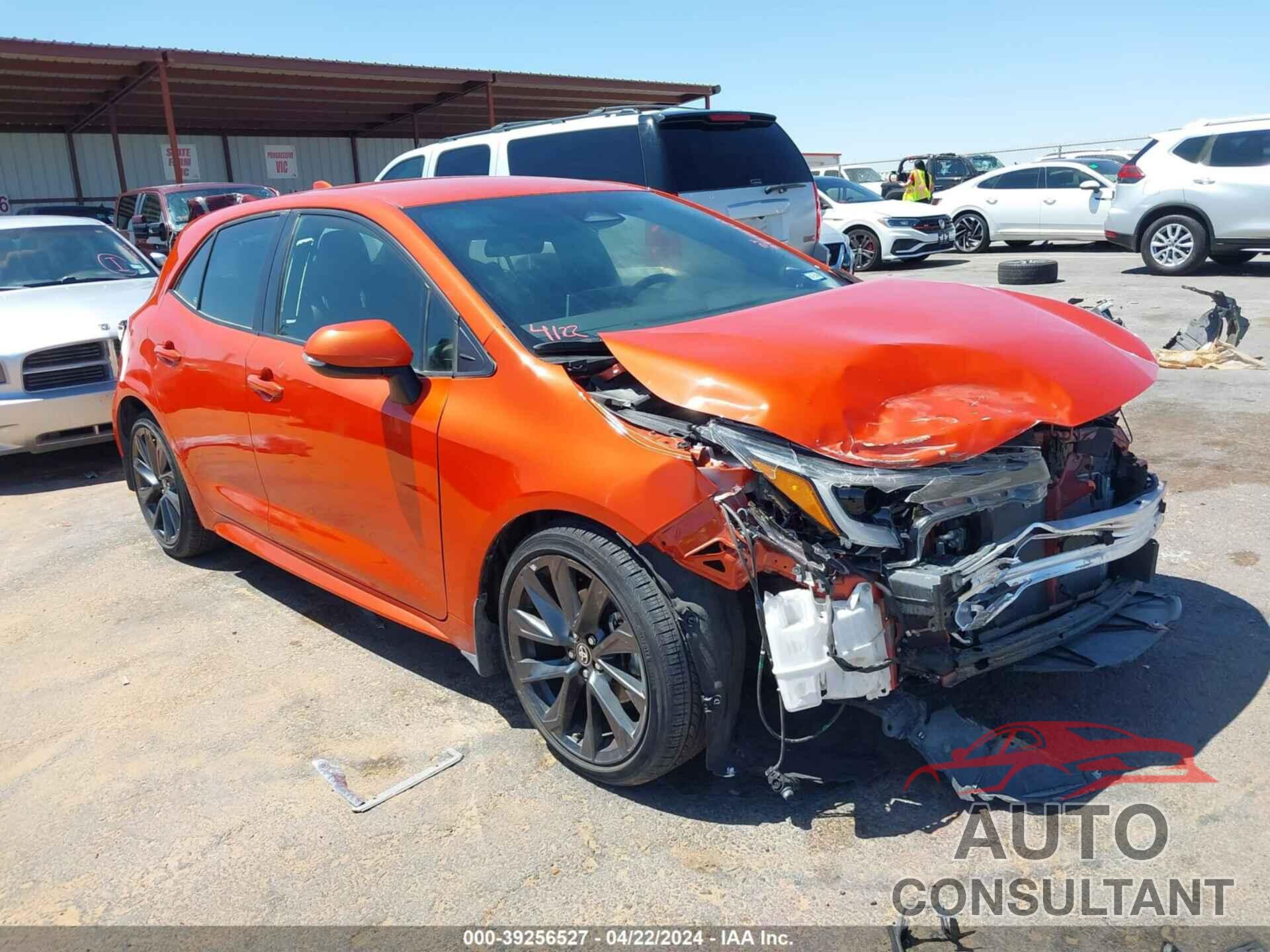 TOYOTA COROLLA 2023 - JTNC4MBE6P3196192