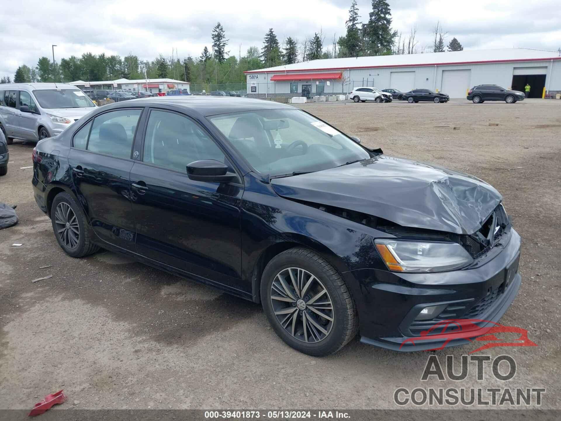 VOLKSWAGEN JETTA 2018 - 3VWDB7AJ6JM239740