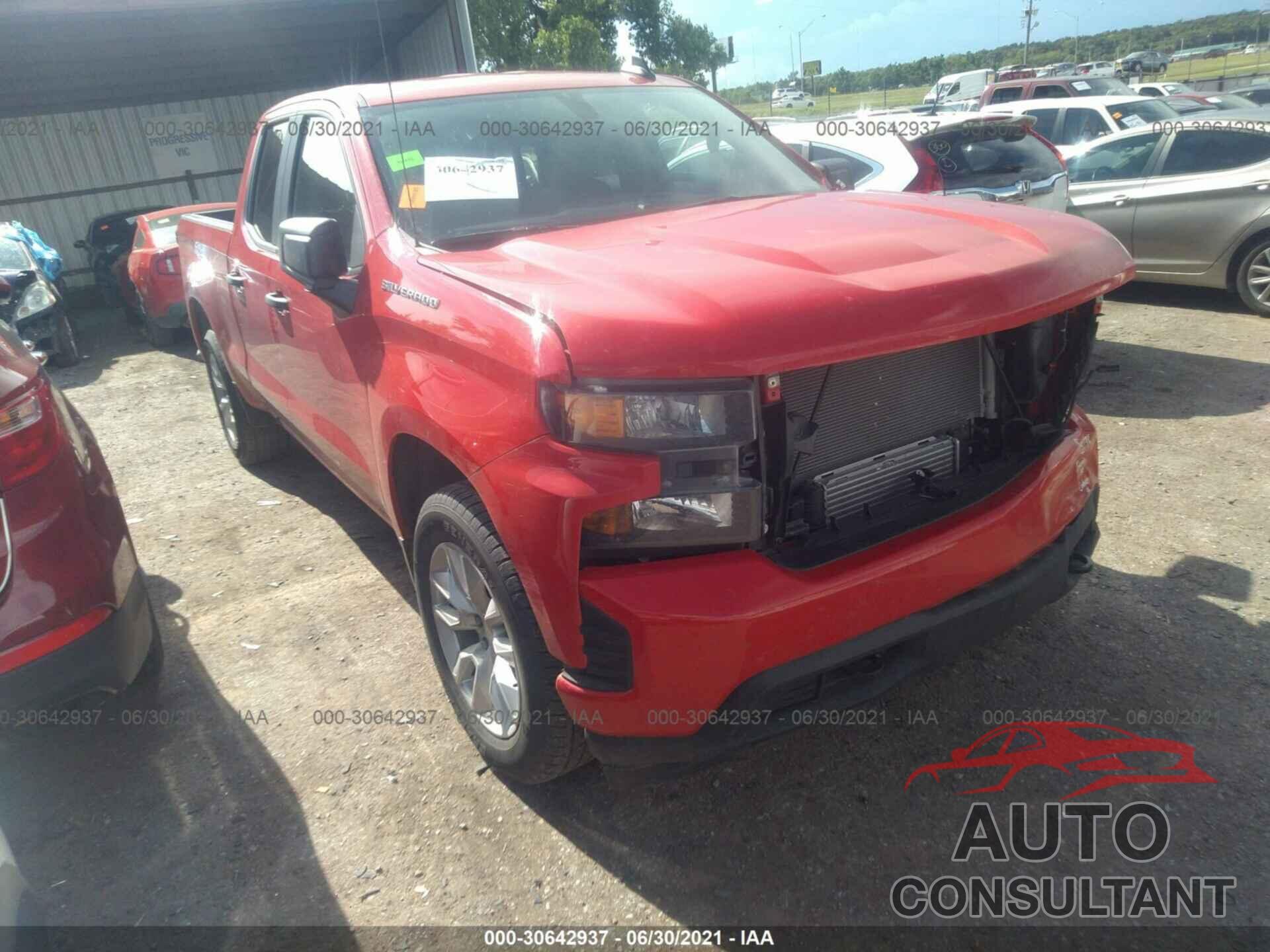 CHEVROLET SILVERADO 1500 2020 - 1GCRWBEK0LZ168832