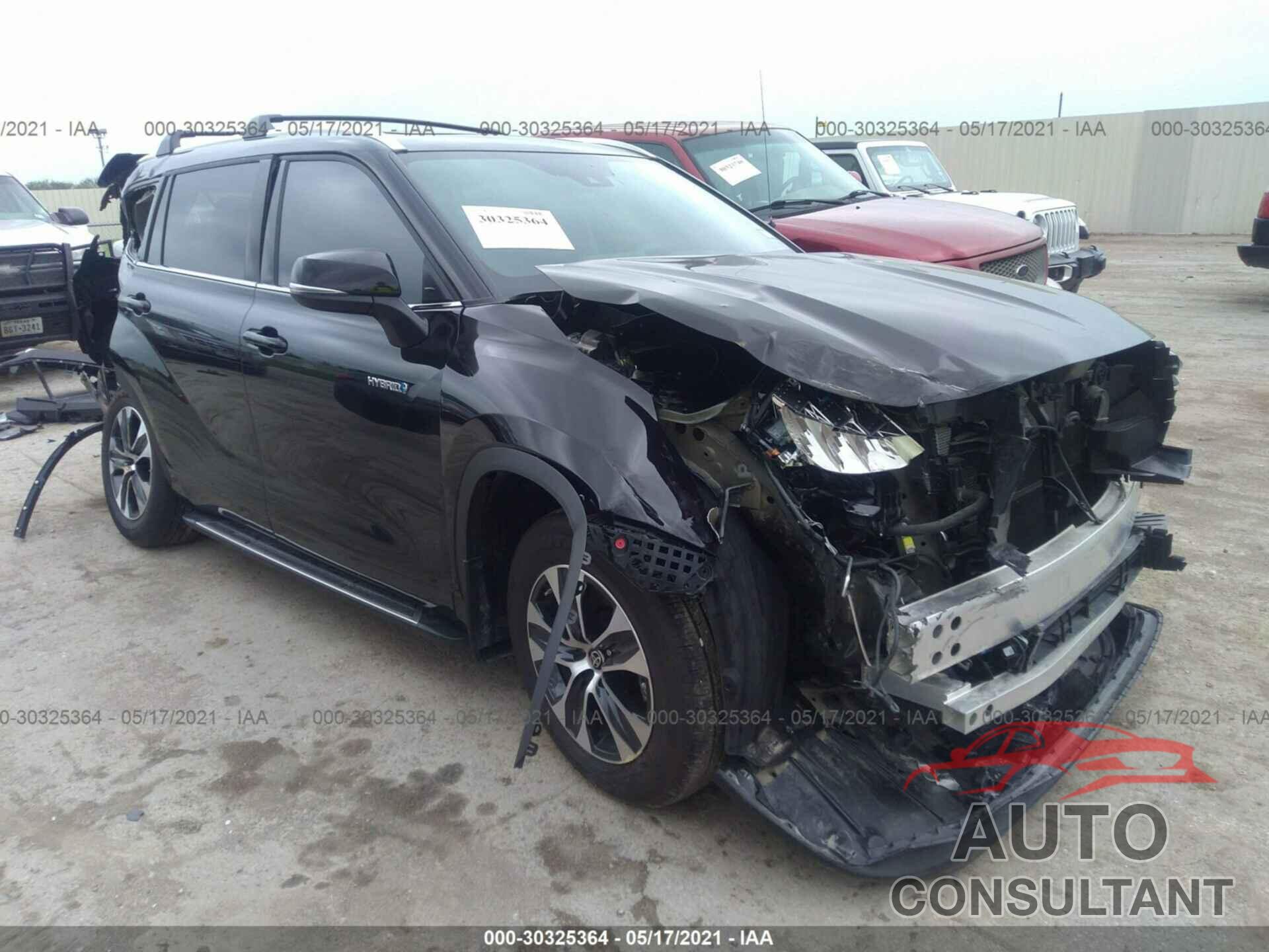 TOYOTA HIGHLANDER 2020 - 5TDGARAH0LS003535