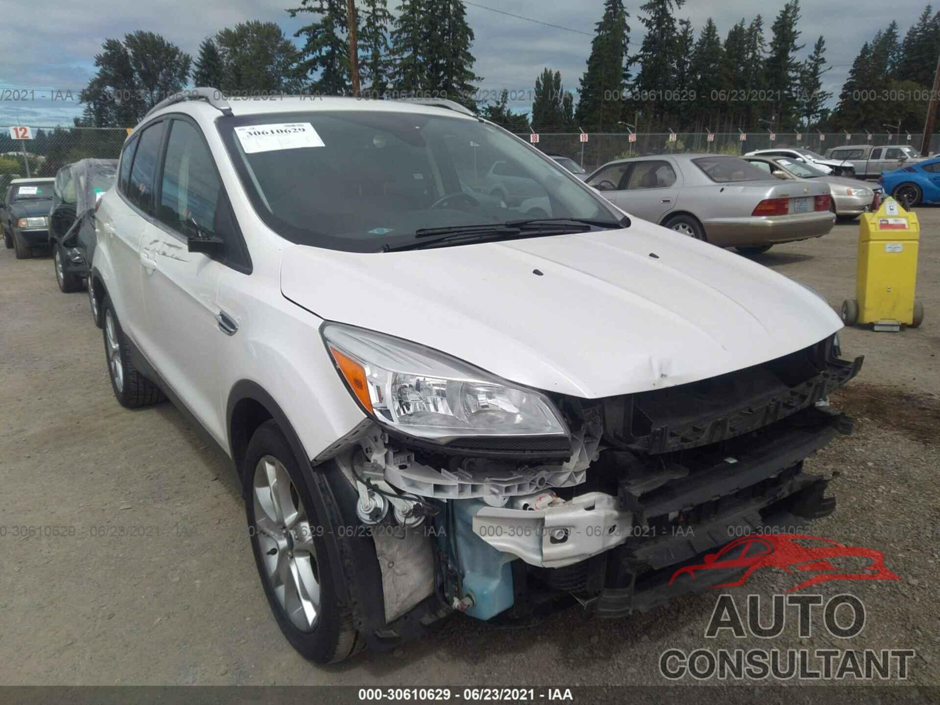 FORD ESCAPE 2016 - 1FMCU9J92GUA53946