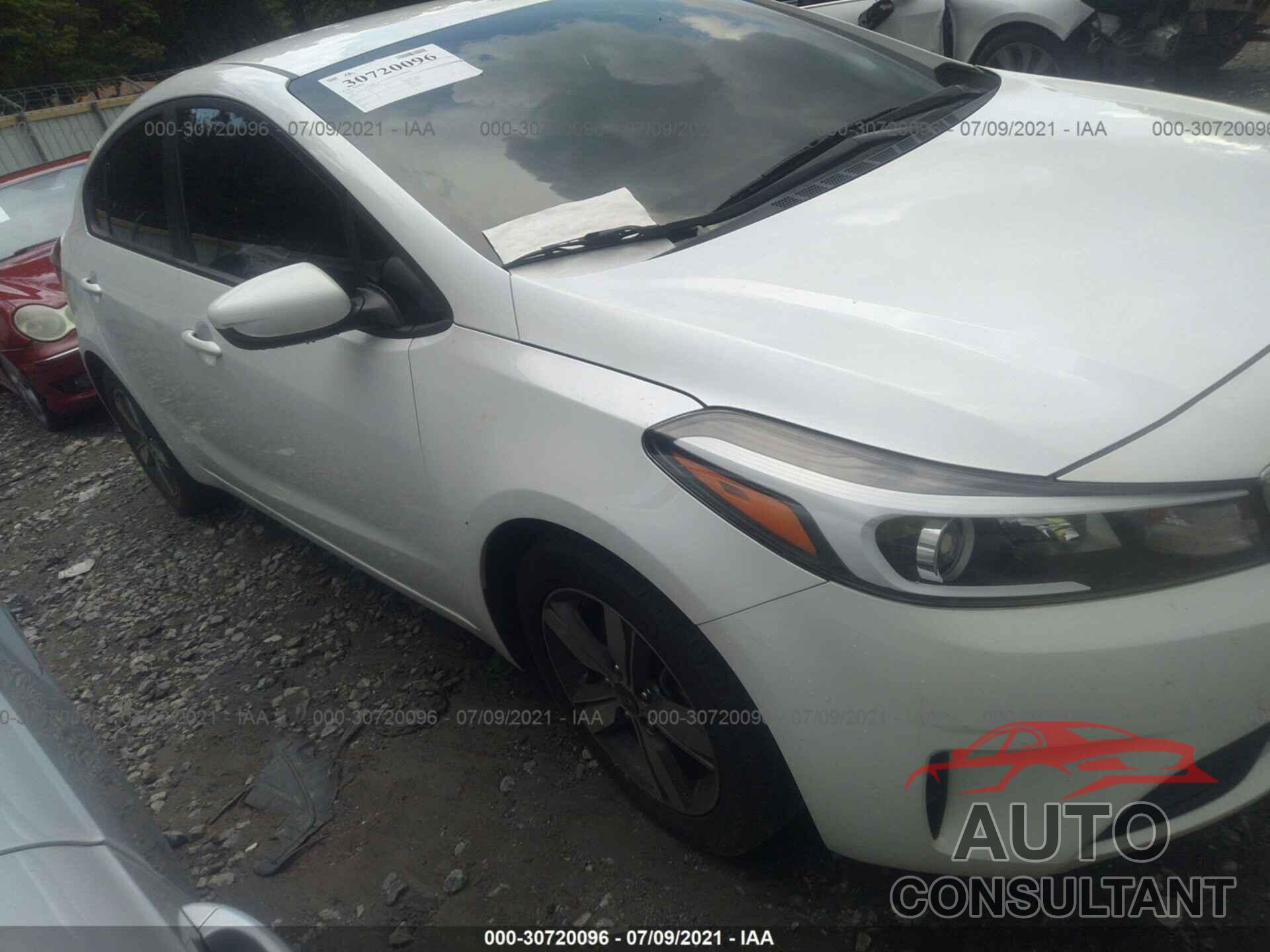 KIA FORTE 2018 - 3KPFL4A77JE200659