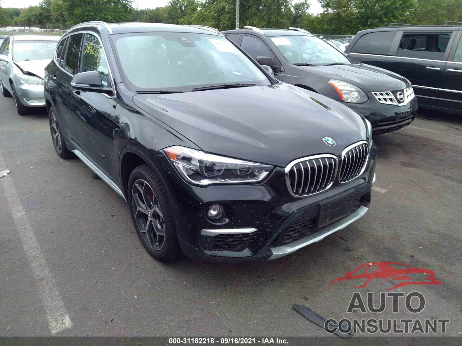 BMW X1 2018 - WBXHT3C34J5L32774