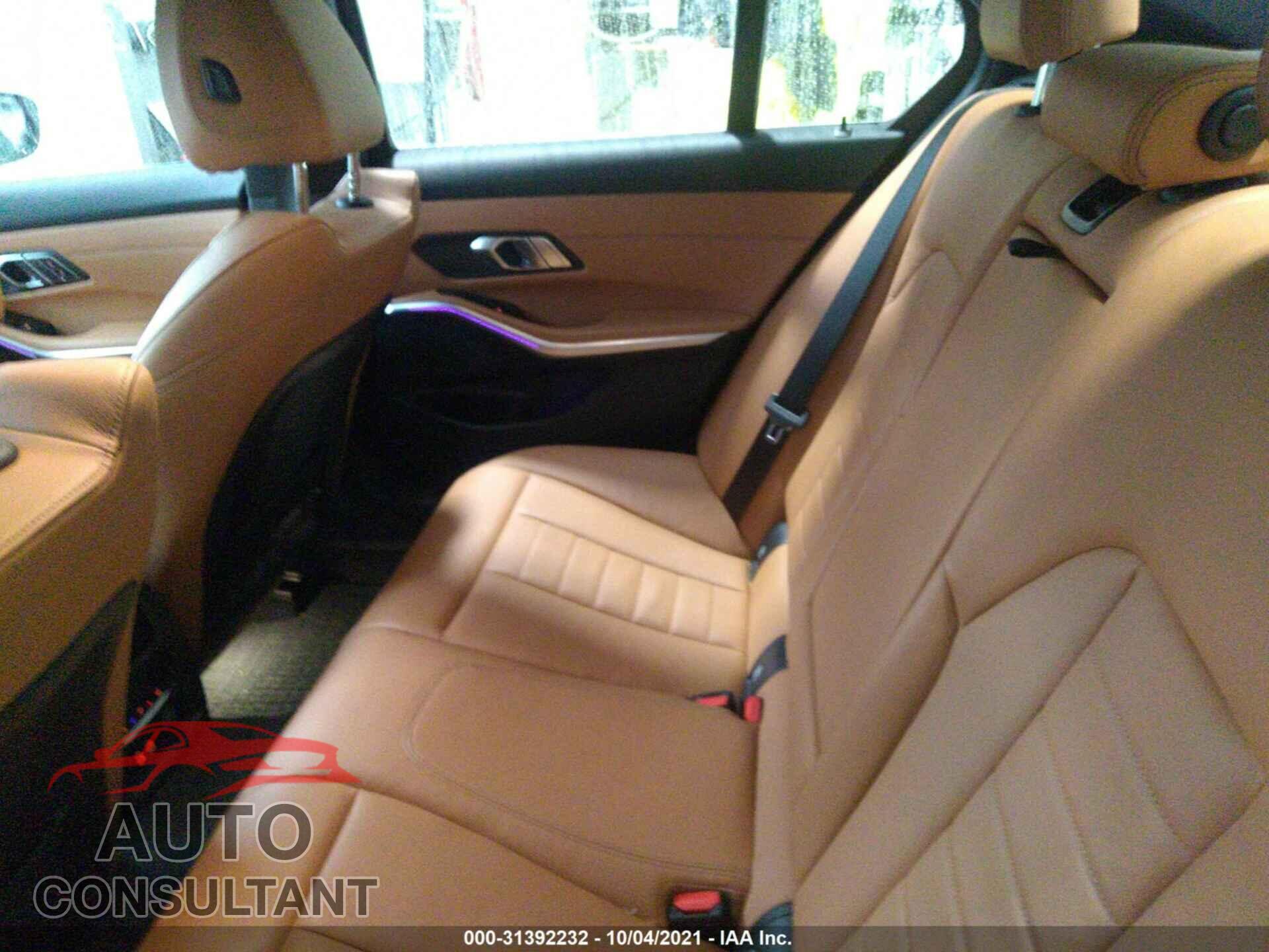 BMW 3 SERIES 2019 - WBA5R7C5XKAJ81663