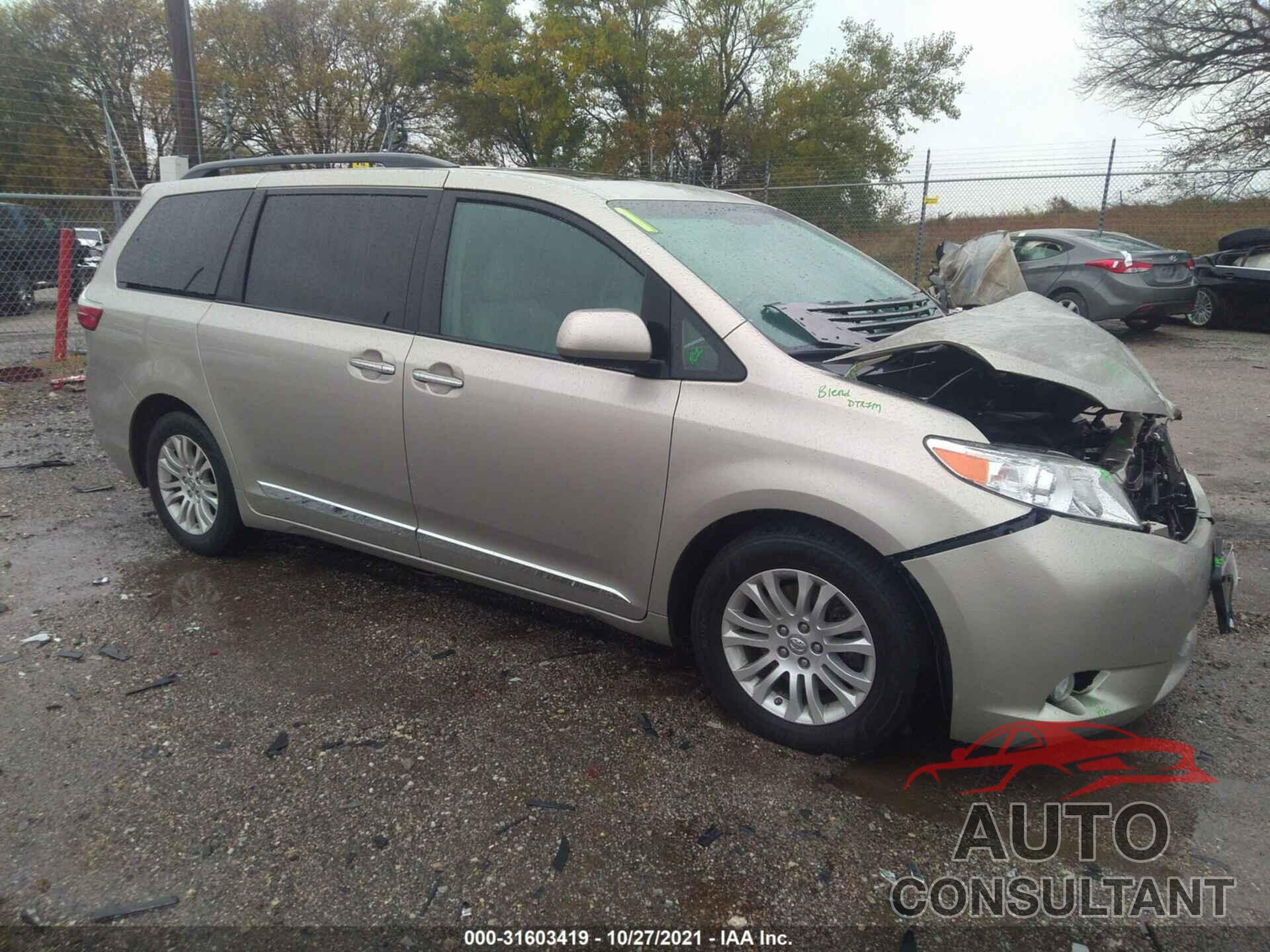 TOYOTA SIENNA 2017 - 5TDYZ3DC3HS847456