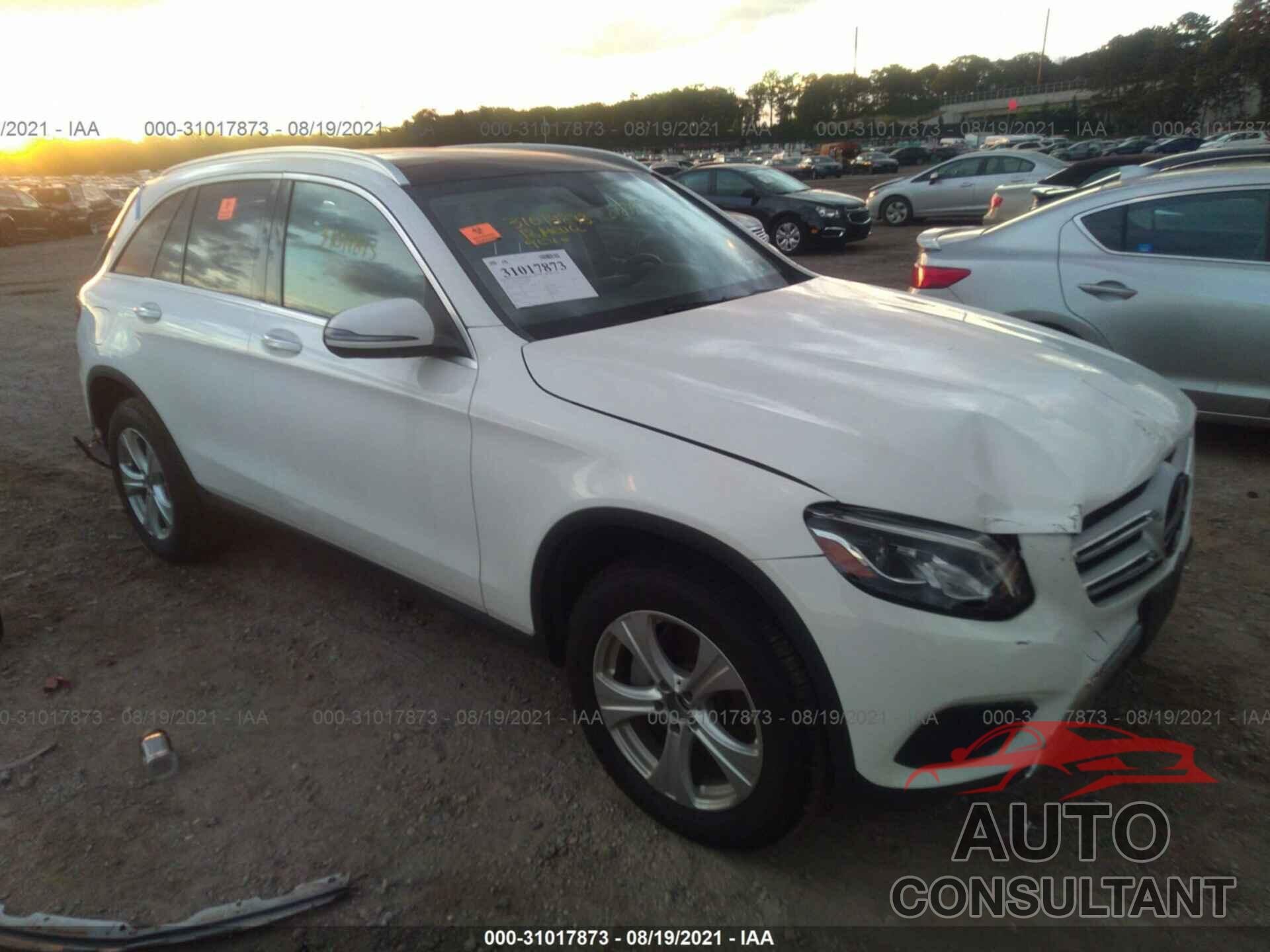 MERCEDES-BENZ GLC 2018 - WDC0G4KB9JV015340