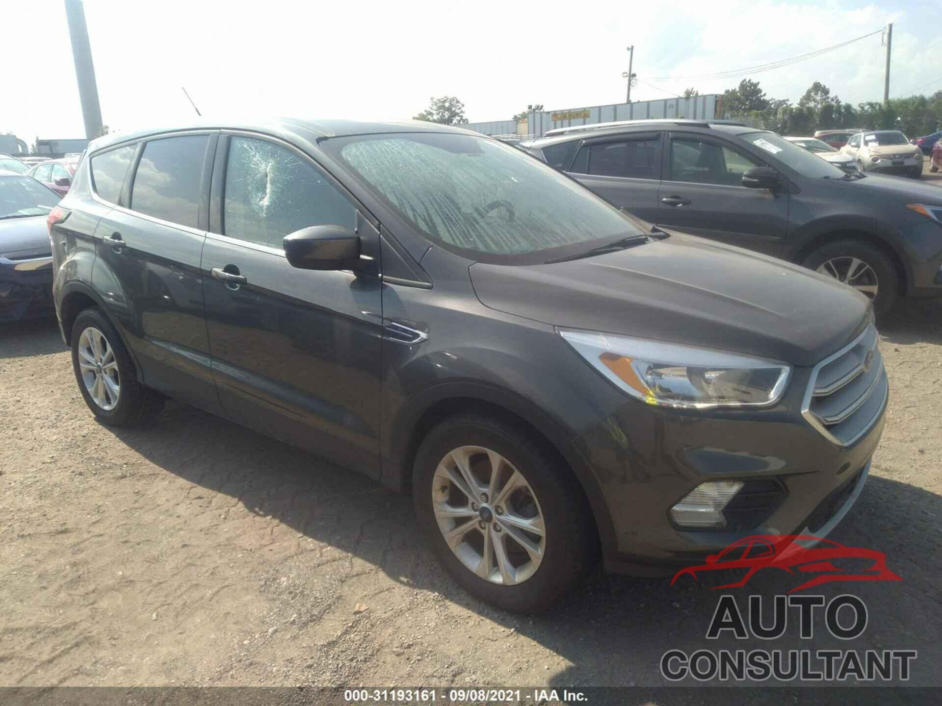 FORD ESCAPE 2019 - 1FMCU9GD0KUA10064