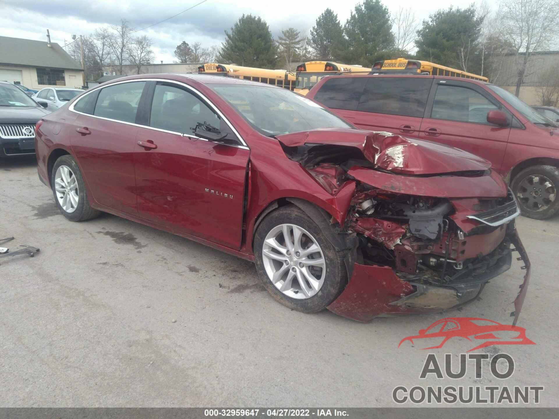 CHEVROLET MALIBU 2018 - 1G1ZD5STXJF194642