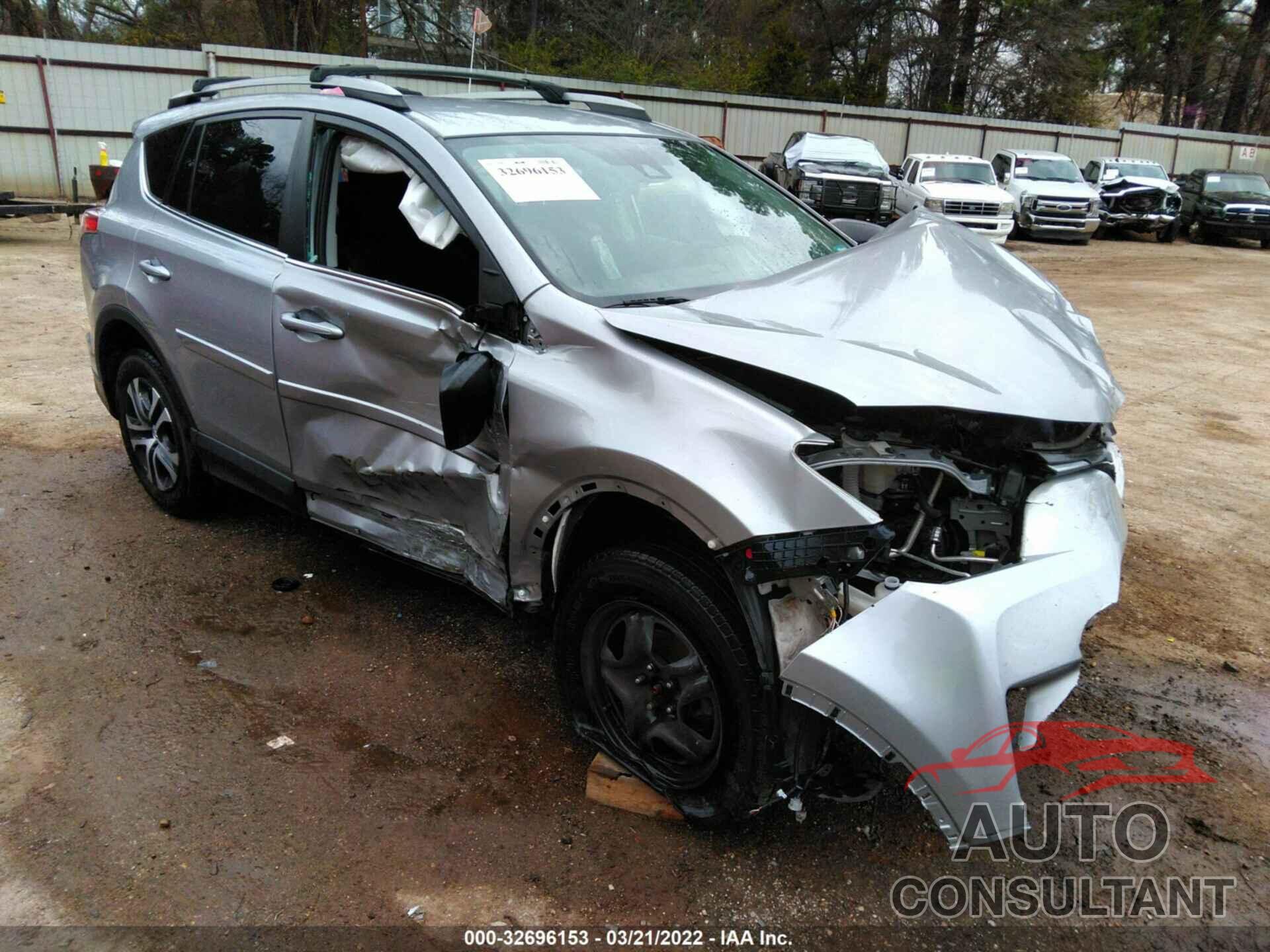 TOYOTA RAV4 2018 - 2T3ZFREV3JW463049