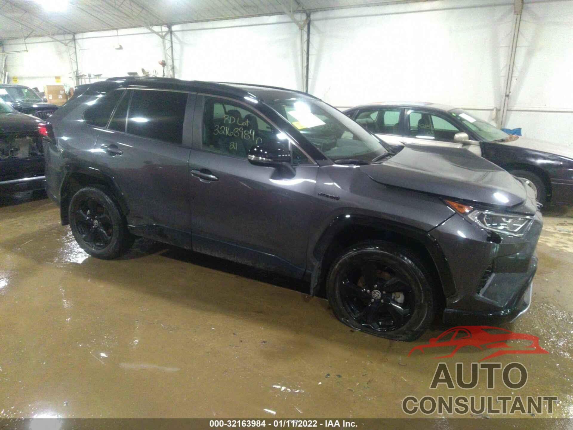 TOYOTA RAV4 2021 - 2T3E6RFV0MW012243