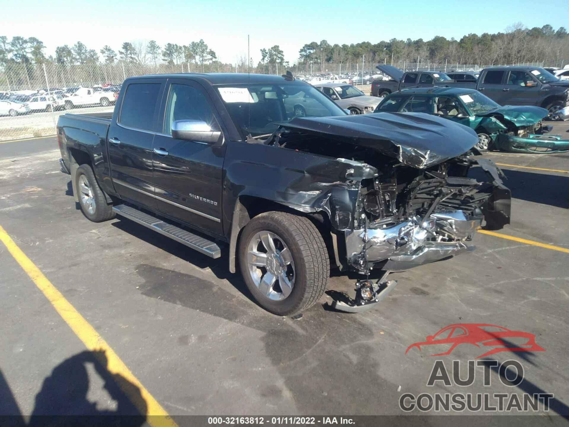 CHEVROLET SILVERADO 1500 2018 - 3GCUKSEC7JG354296