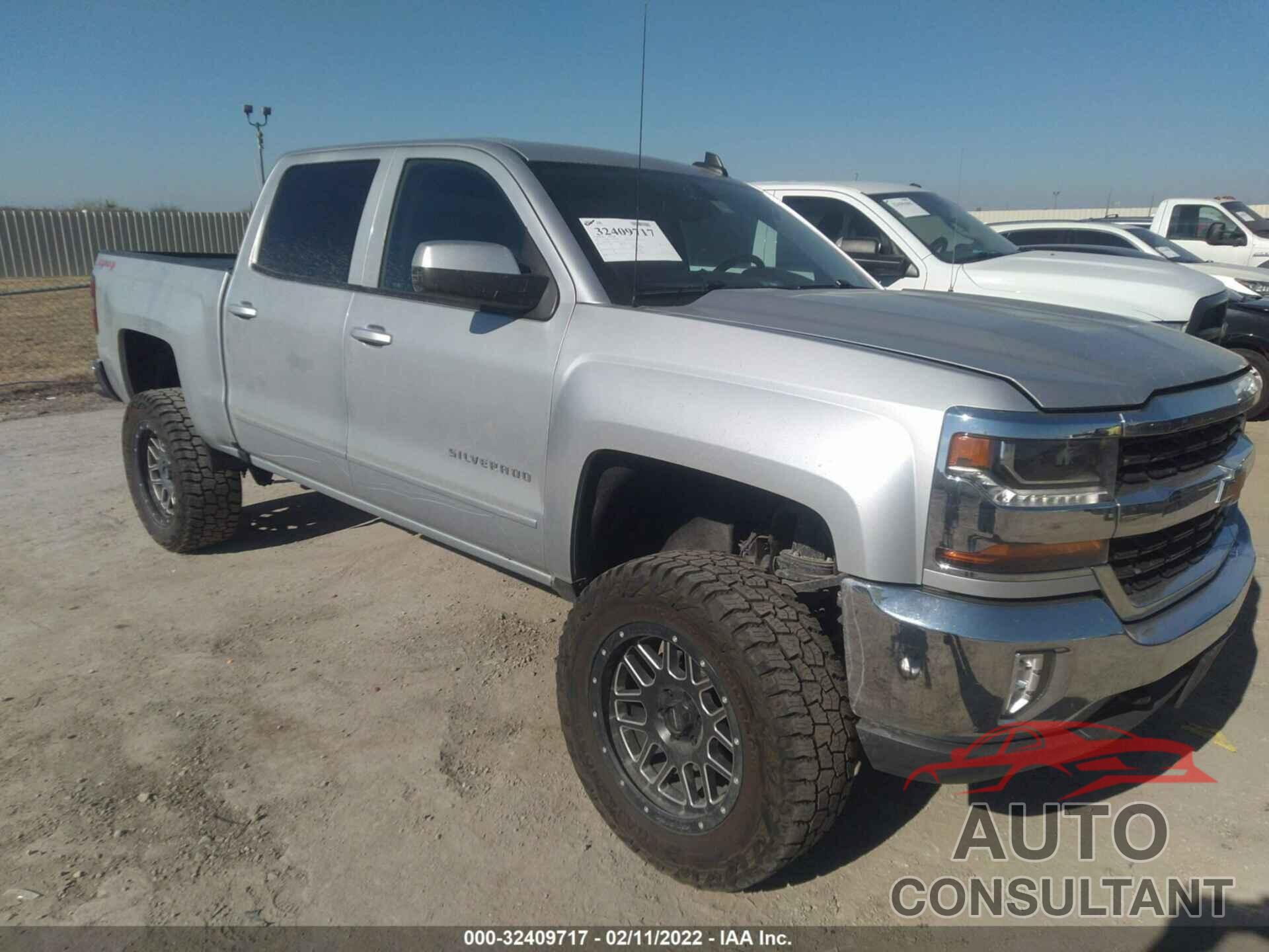 CHEVROLET SILVERADO 1500 2017 - 3GCUKREC1HG204381