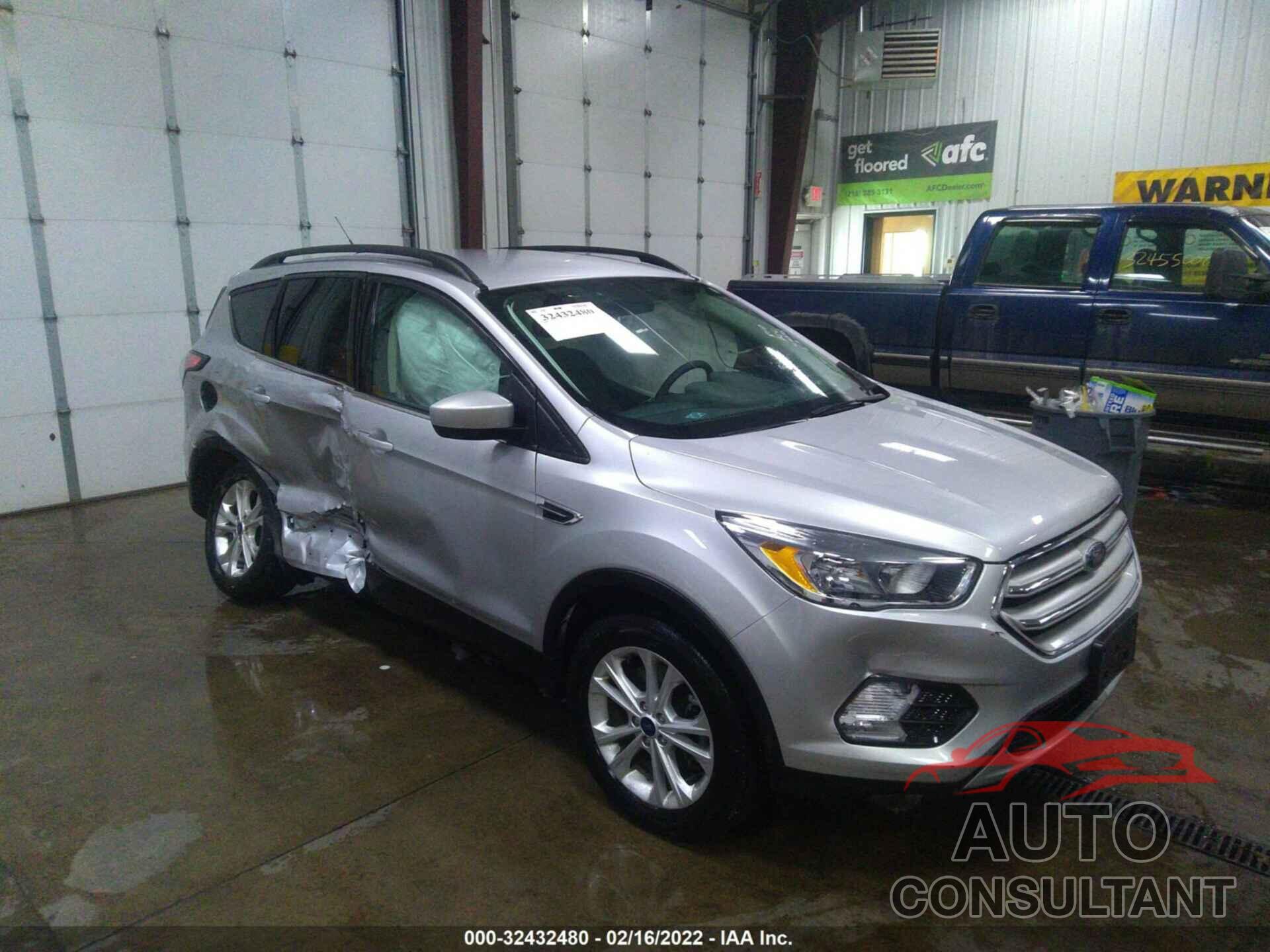 FORD ESCAPE 2018 - 1FMCU9GD6JUB84025