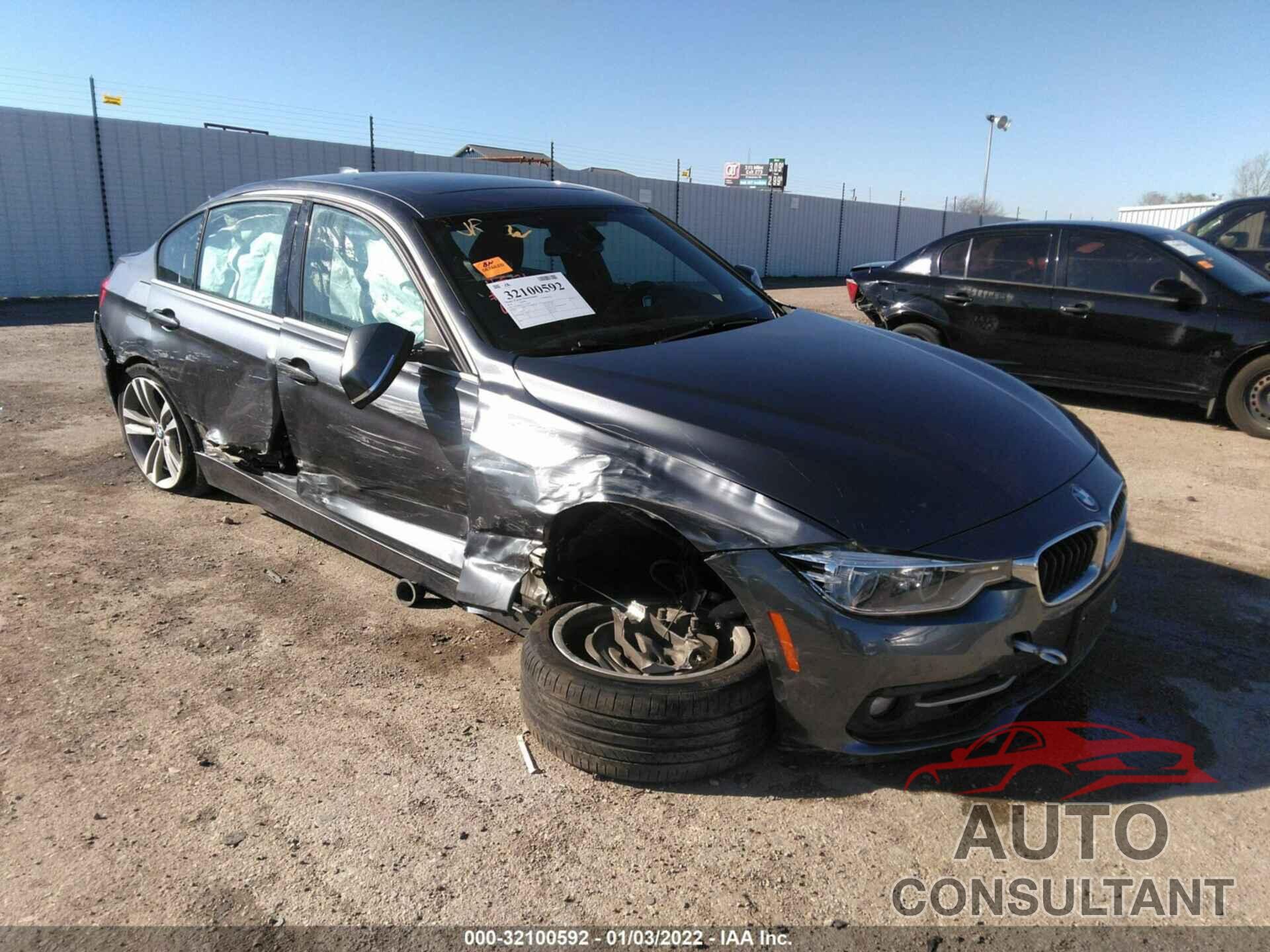 BMW 3 SERIES 2018 - WBA8B9G54JNU58354