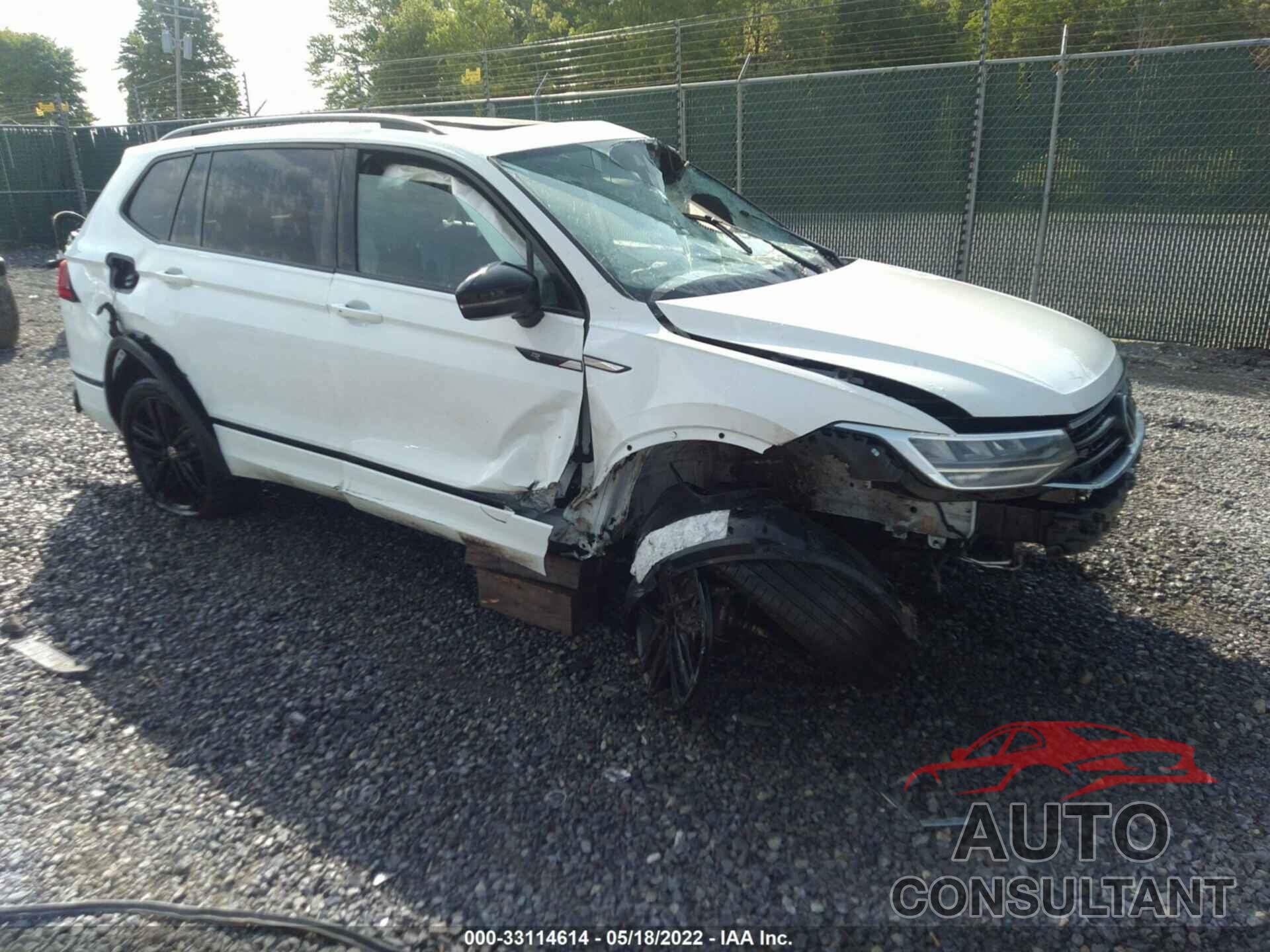 VOLKSWAGEN TIGUAN 2022 - 3VV8B7AX3NM027197