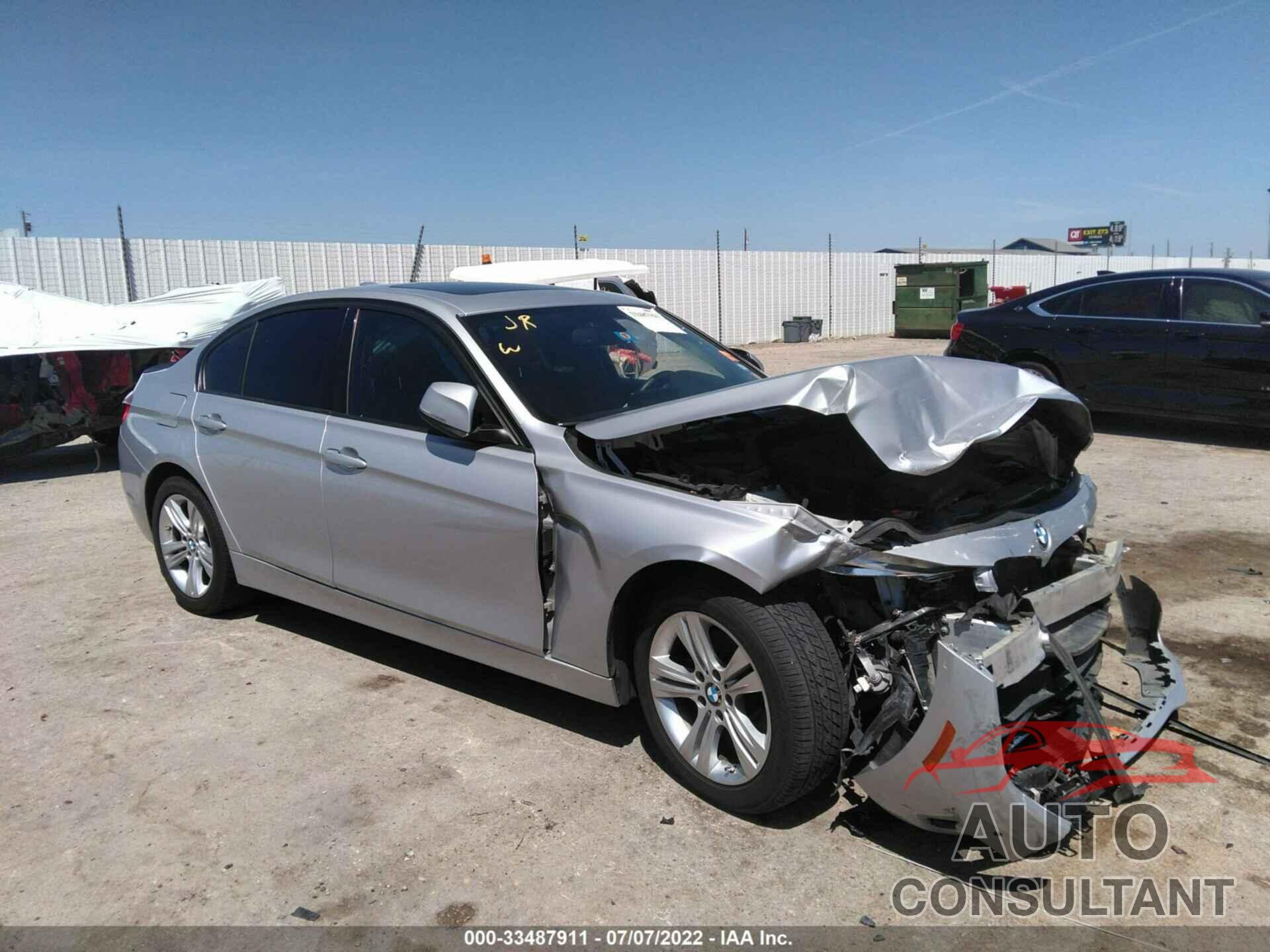 BMW 3 SERIES 2016 - WBA8E9G50GNT45386