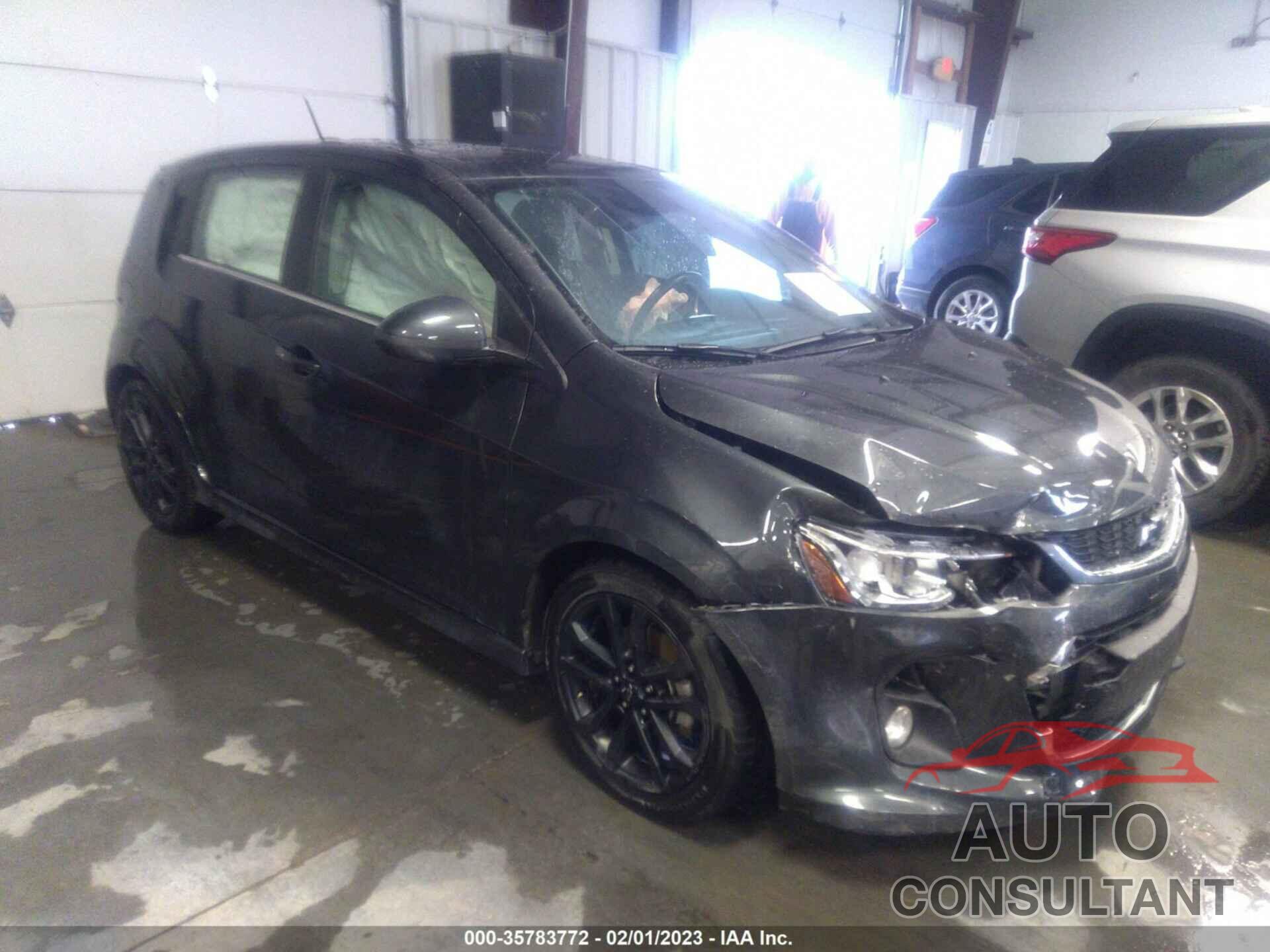 CHEVROLET SONIC 2018 - 1G1JF6SB0J4134028